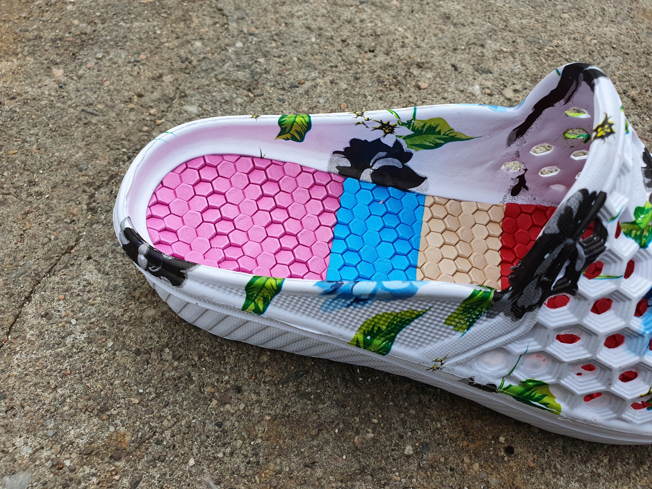 KROKSY KLAPKI PIANKOWE DAMSKIE BASENOWE 36 KRYTE Marka inna