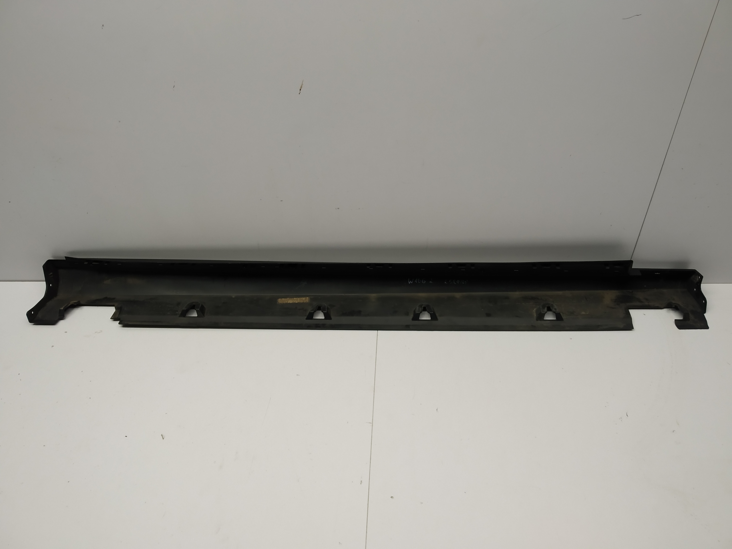 Mercedes ML W166 threshold left right moulding threshold A1666980354 A1666980054