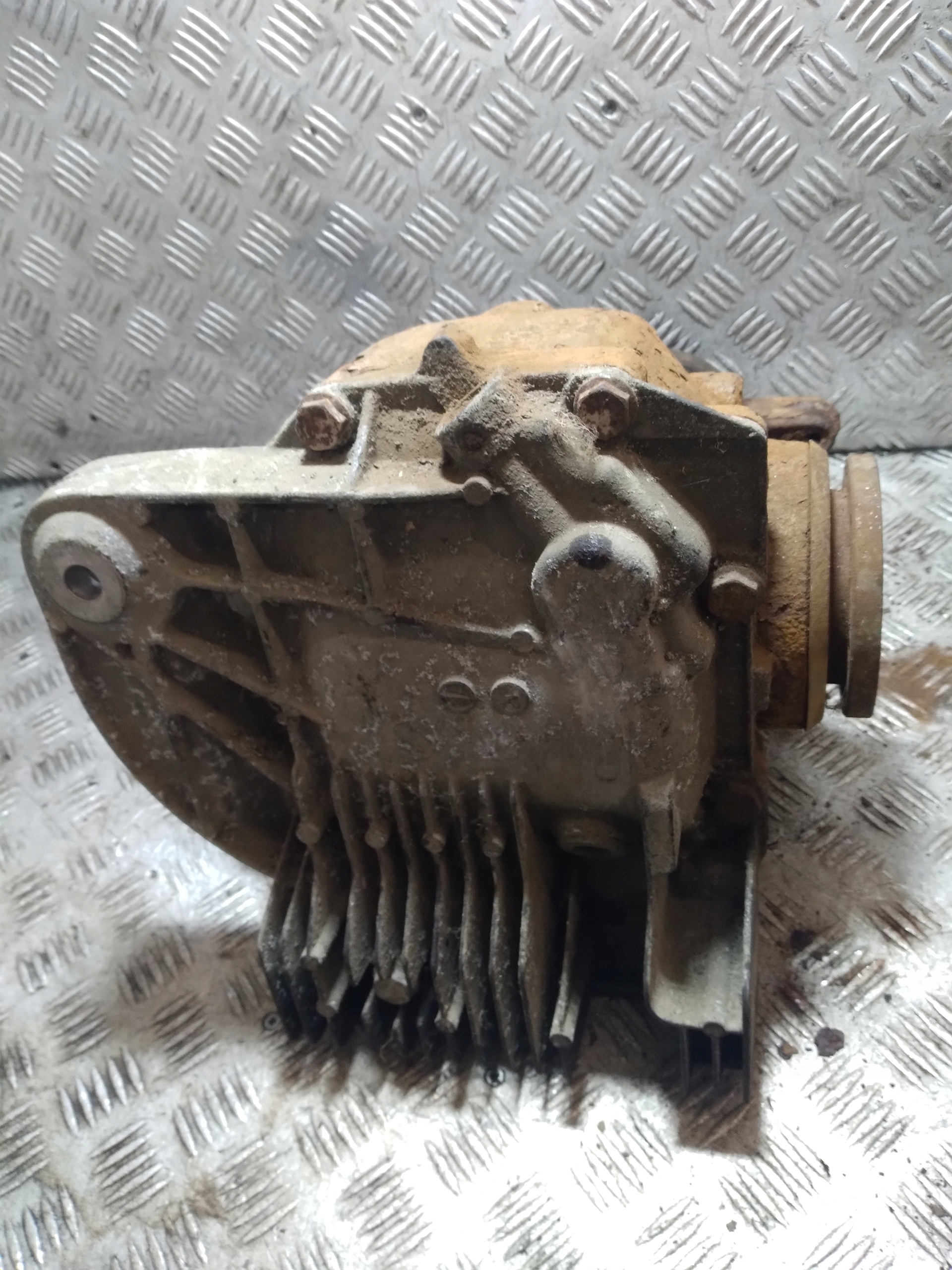 differential rear BMW E60 7502865 3.0 D 2003