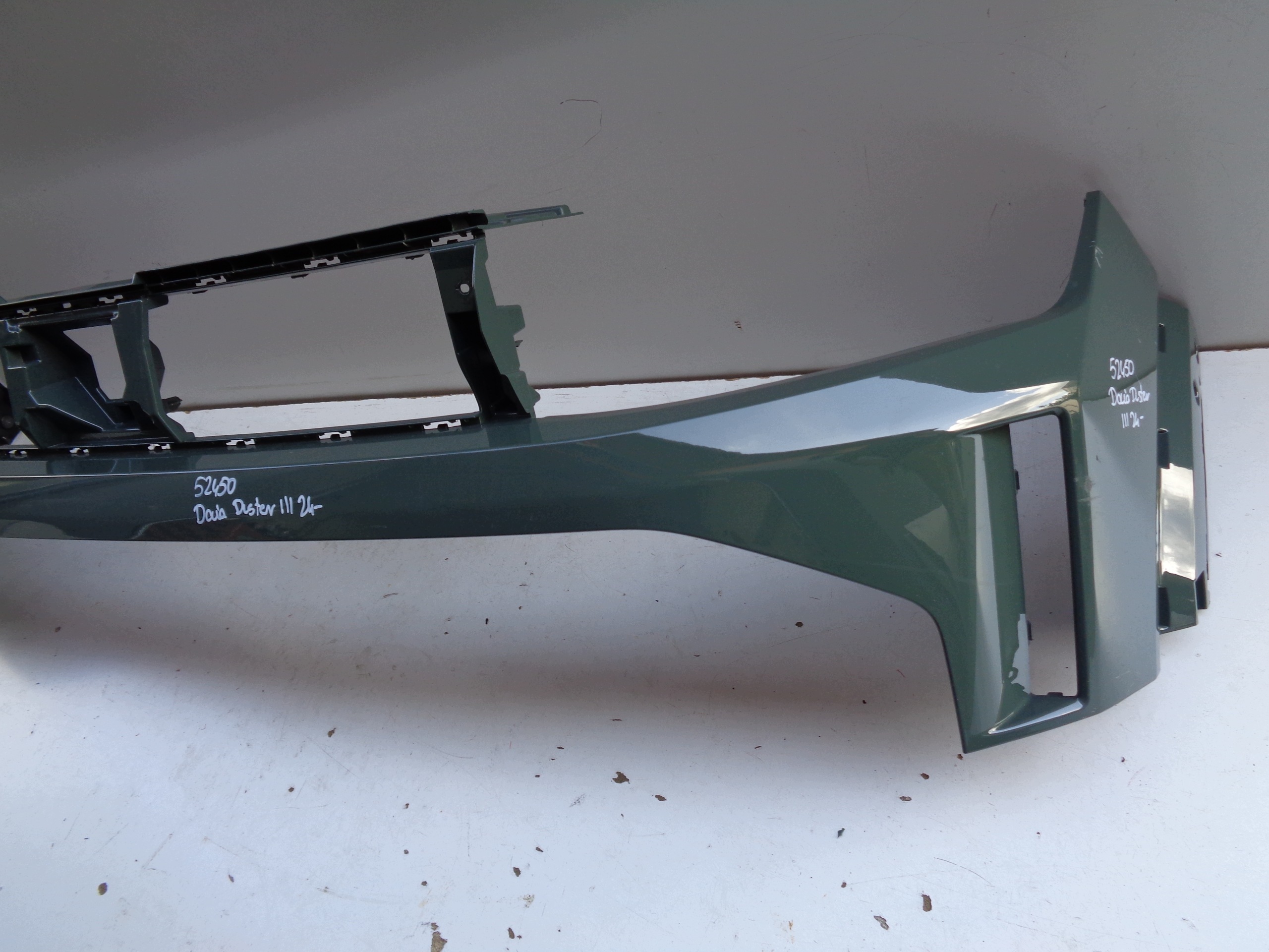 front bumper DACIA DUSTER III 24- NR 52450