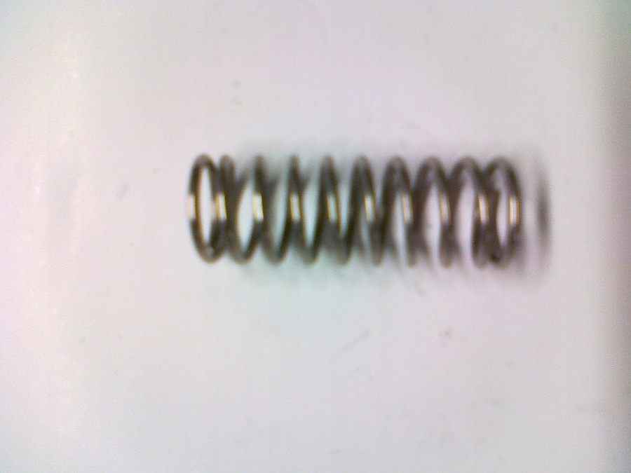 

Sprężyna głowicy Husqvarna T25 537338801