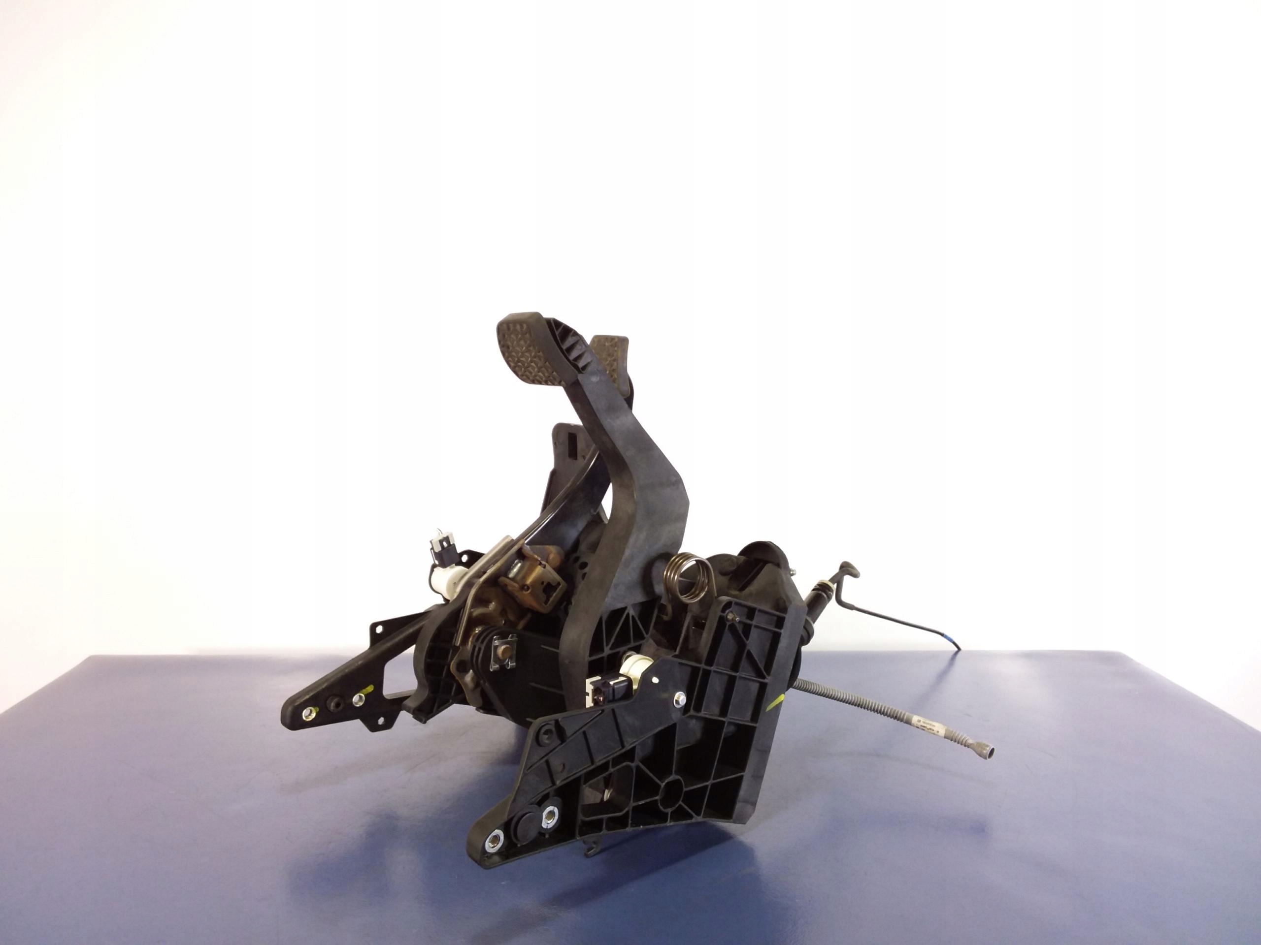 OPEL ASTRA K ПЕДАЛИ СЦЕПЛЕНИЯ ТОРМОЗНАЯ БАЗА