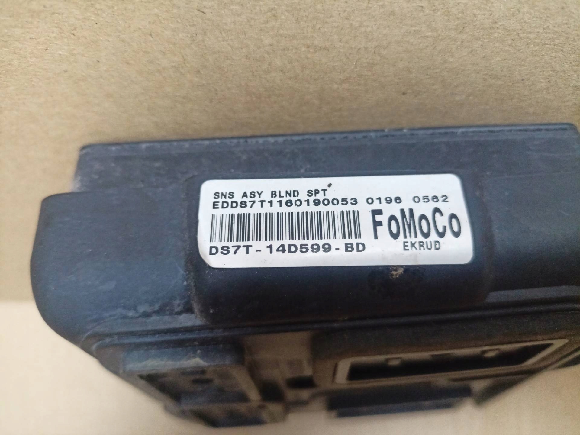 Sensor martwego pola Ford Fusion USA 2 2016 DS7T-14D599-BD