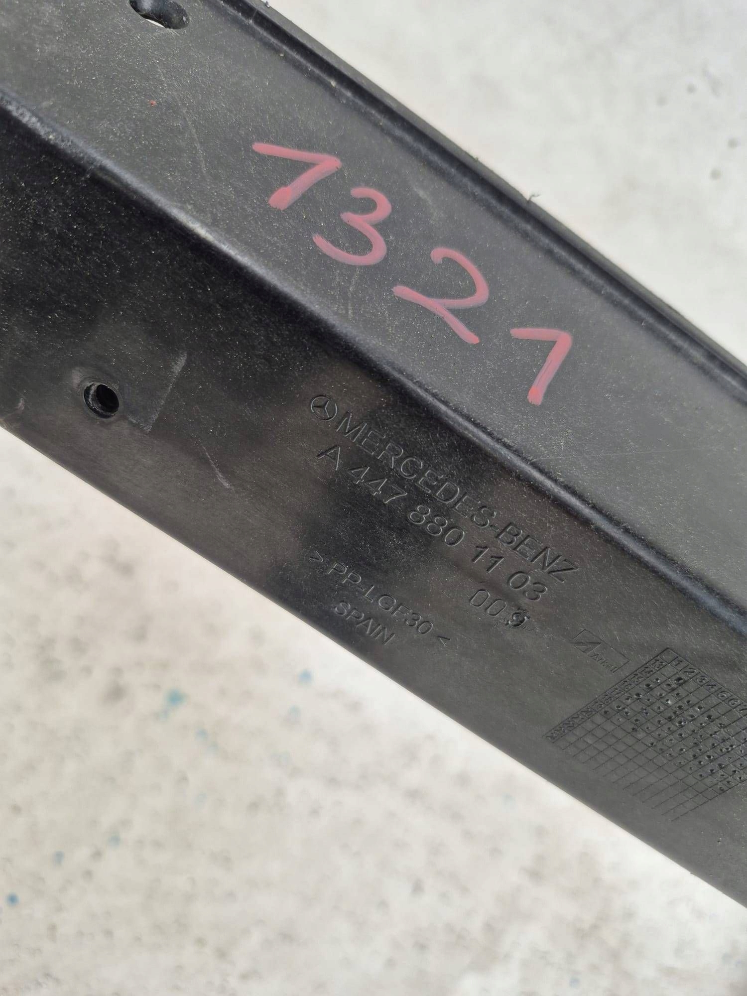 MERCEDES VITO W447 support panel for radiators pillar iron A4478801103