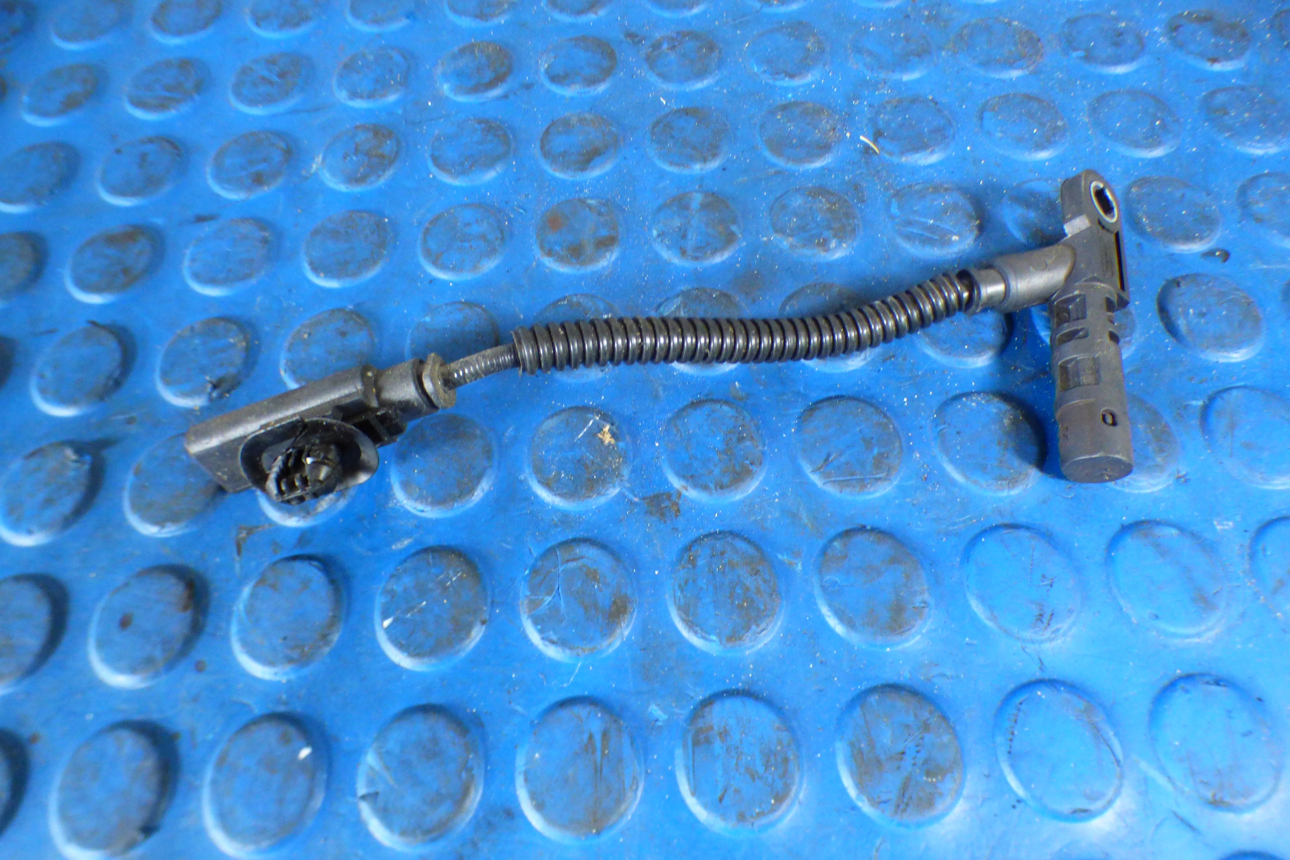 shaft position sensor 9810375980 stBDB TOYOTA PROACE CITY 1.5D