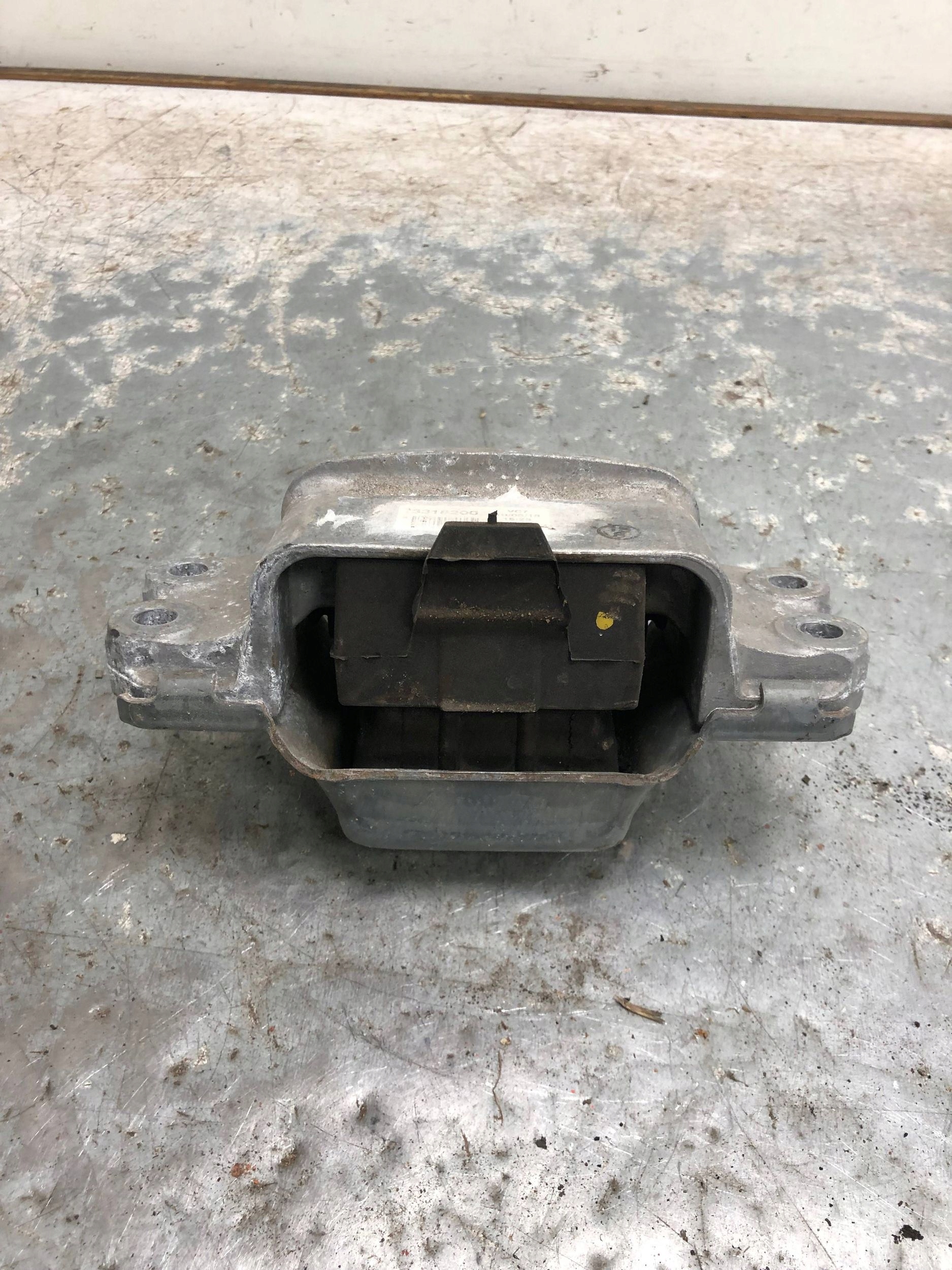 holder engine mount VW 1K0199555AQ