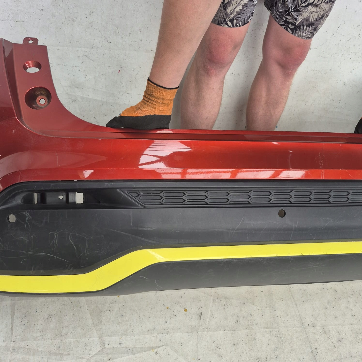 NISSAN JUKE II 2 19-> bumper rear part rear PDC