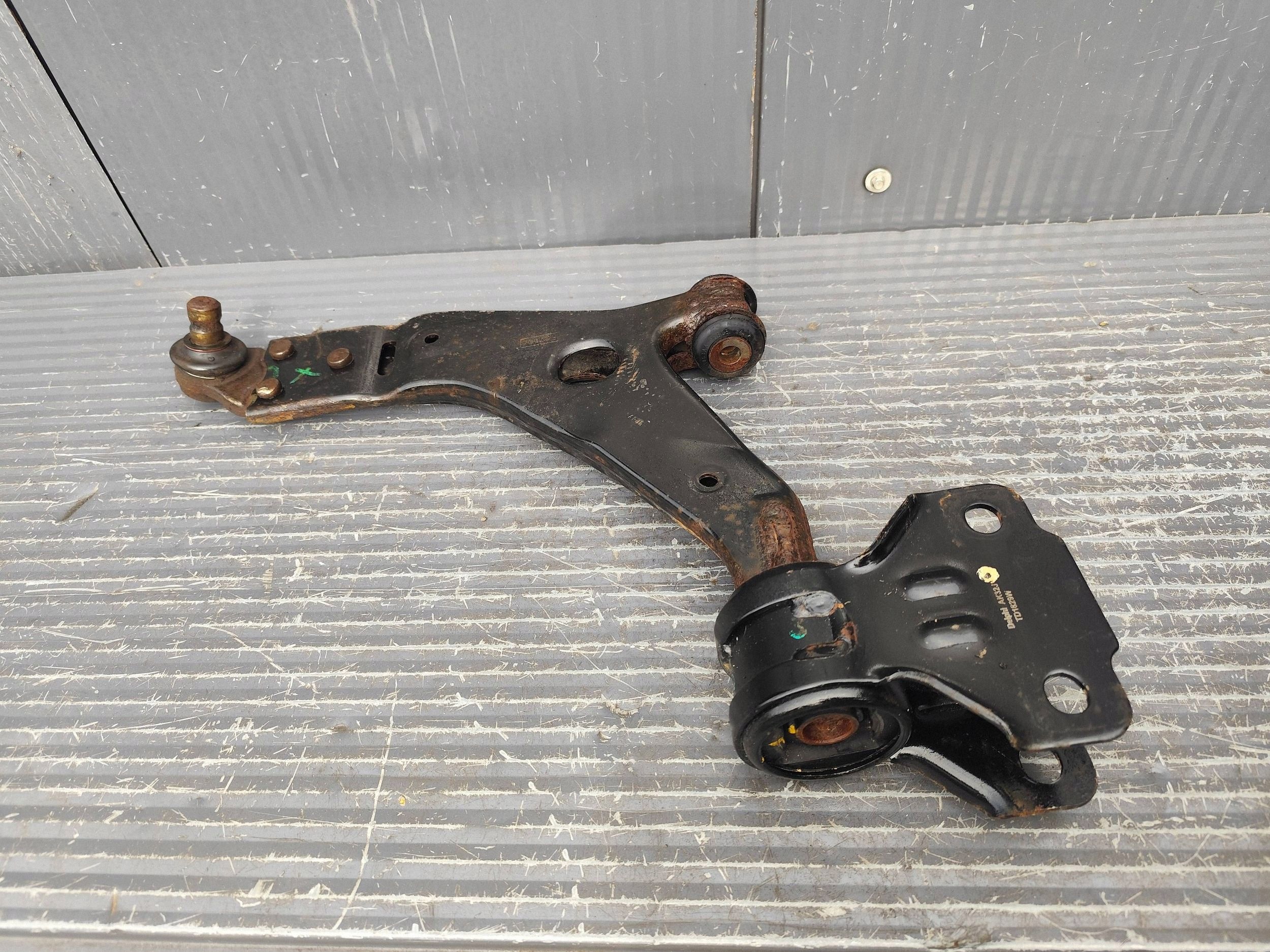 FORD TRANSIT CONNECT MK2 Querlenker vorne links