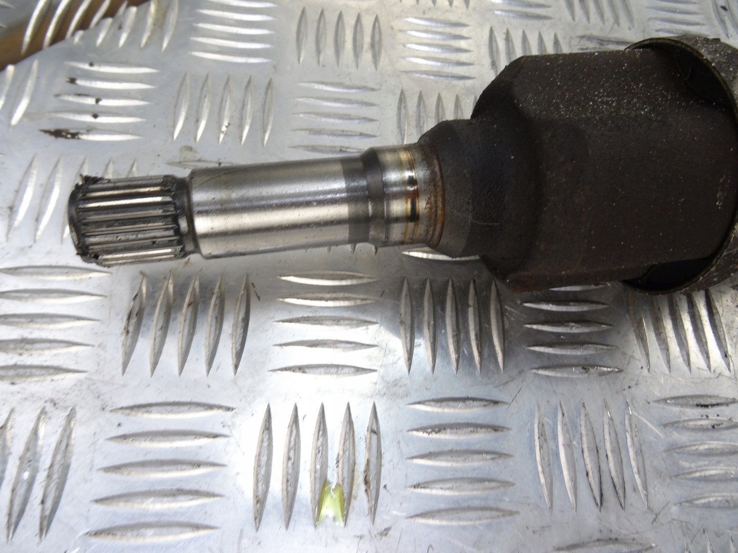 PEUGEOT 2008 semi-axis right long 9677209880 1.2 VTI