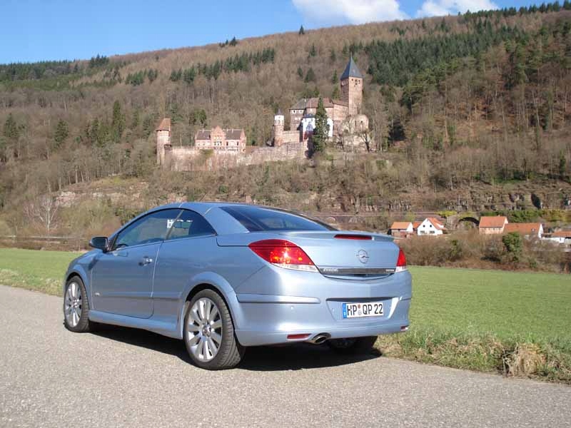 OPEL ASTRA H CABRIO TWINTOP SPOILER LOTKA SPOJLER Strona zabudowy tył