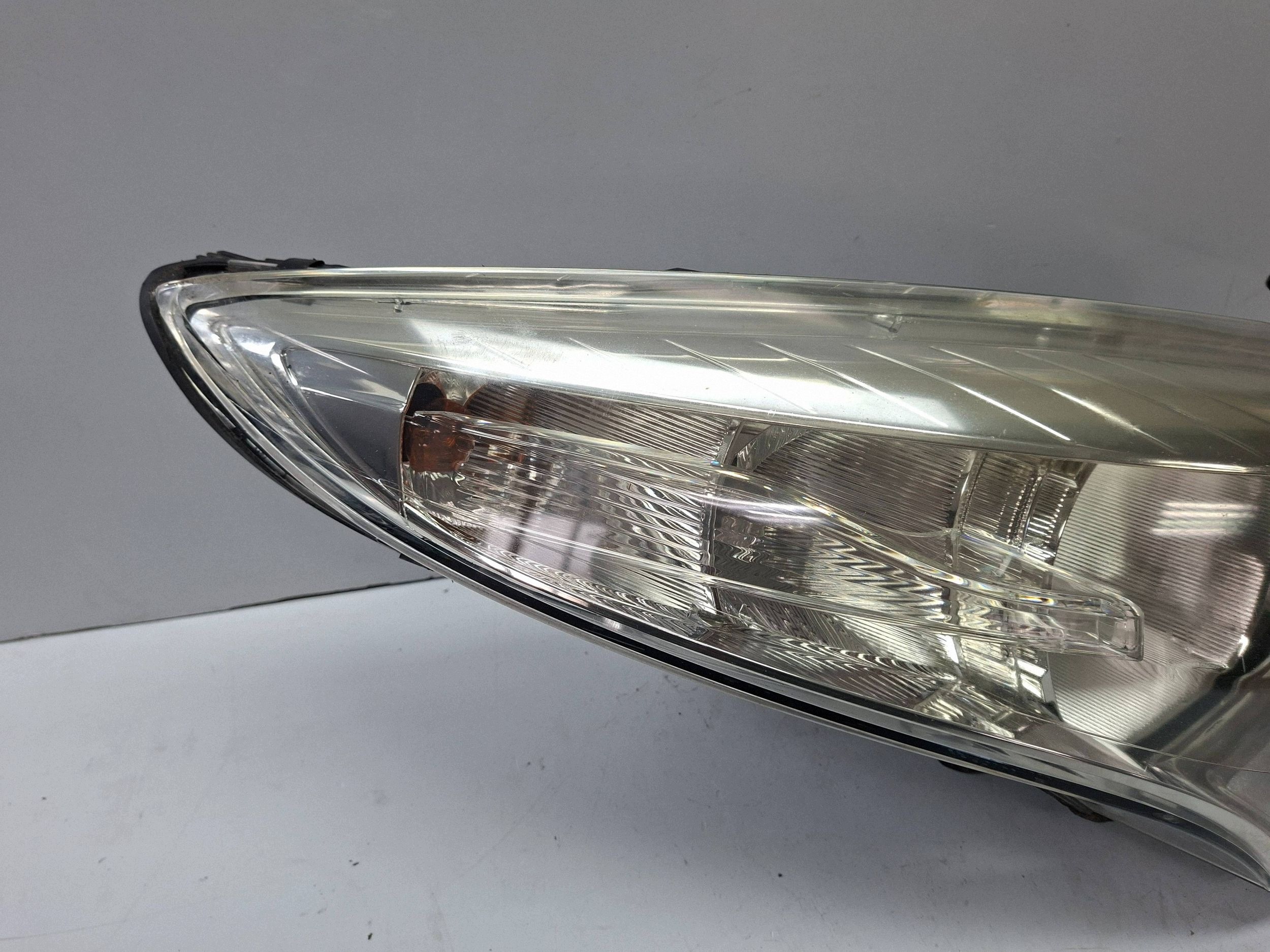 light front right 260108719R RENAULT MEGANE III 2009