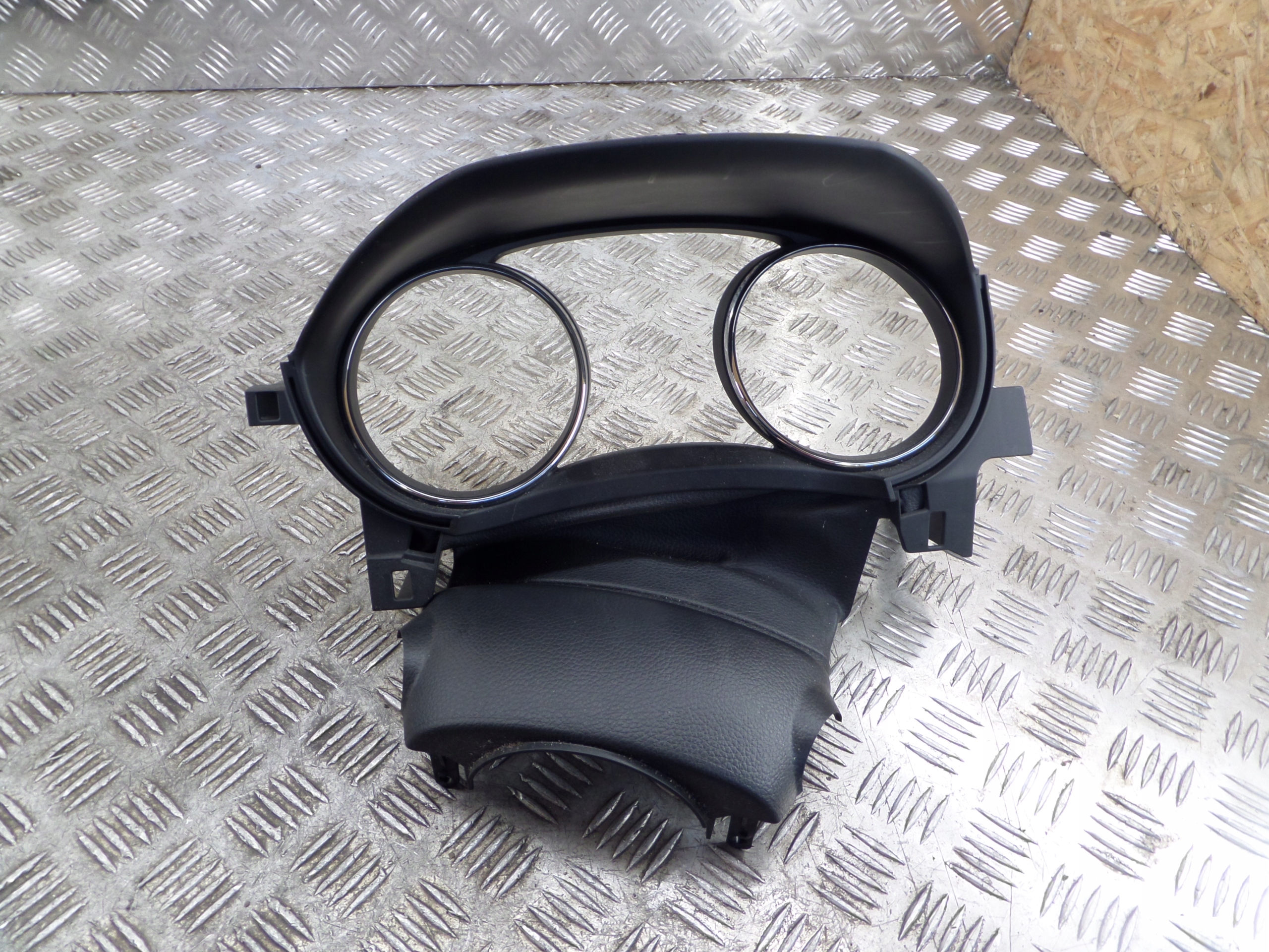cover cover instrument panel frame qashqai Nissan OE 484704EA0A