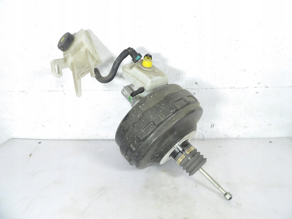 OPEL ZAFIRA C 1.4T Servo bremsen 39060132