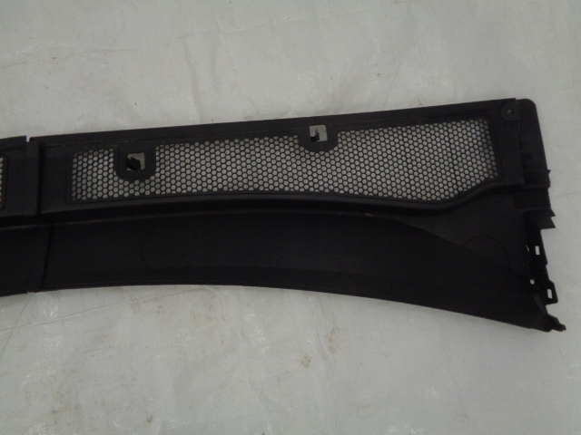 DS3 CROSSBACK PODSZYBIE GORNE LEWE PRAWE Typ samochodu Samochody osobowe