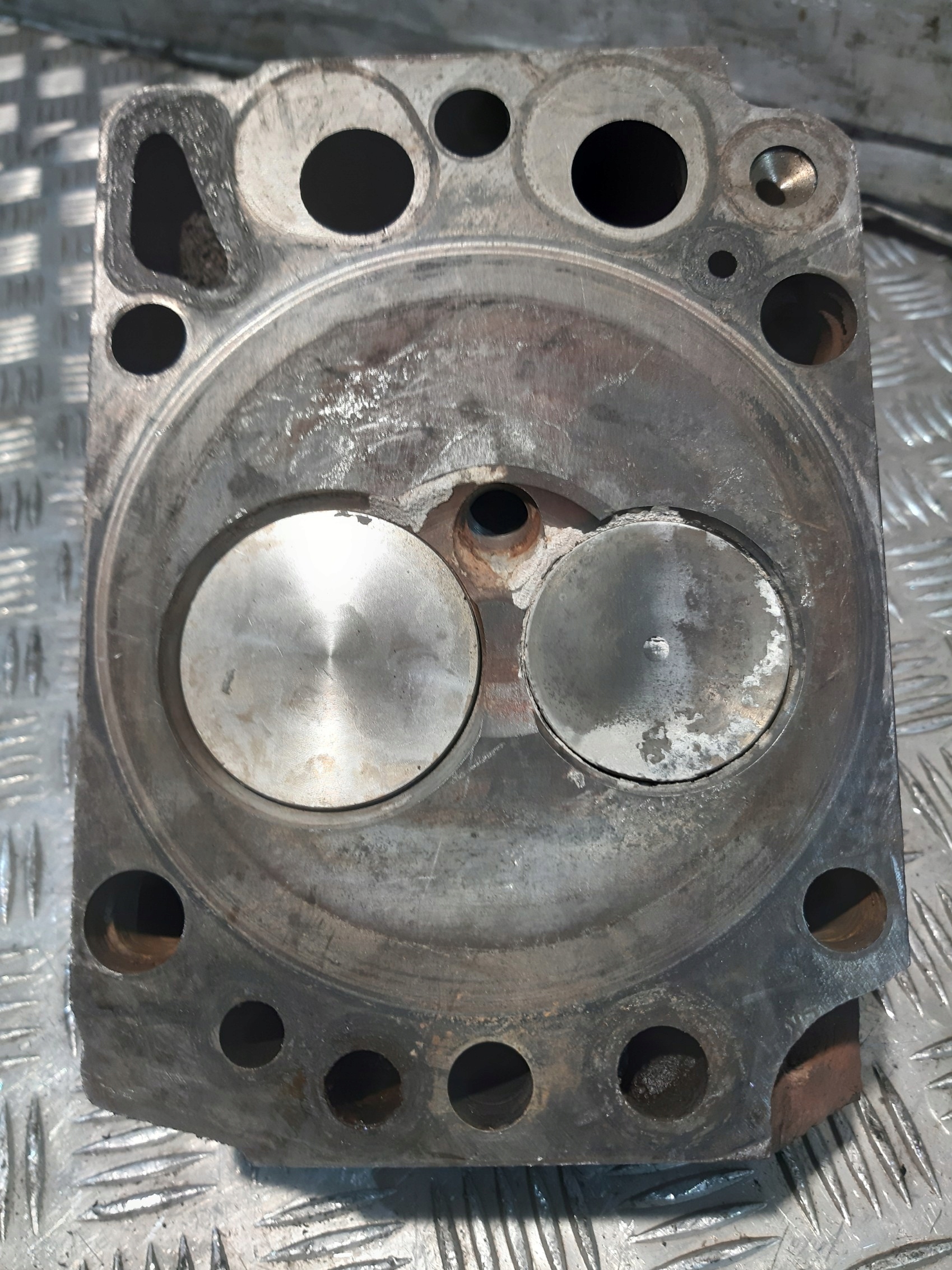 MERCEDES-BENZ TESTATA cylindra 4470160001
