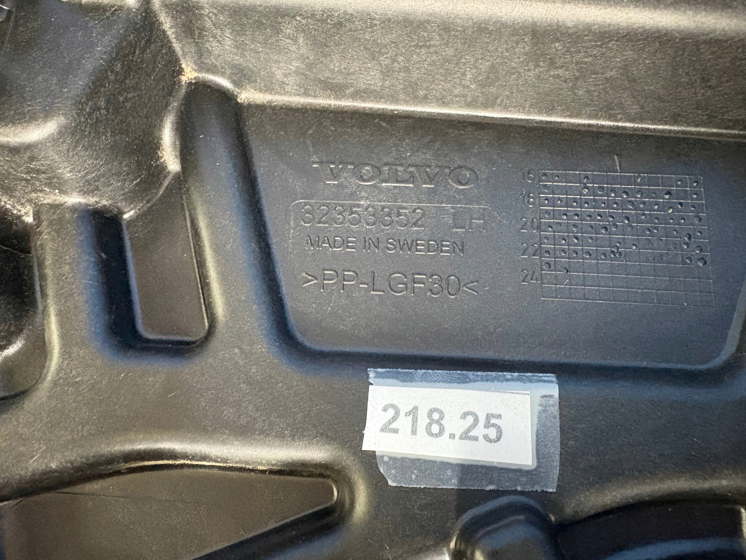 VOLVO XC60 II window regulator door left front mechanism 32353352