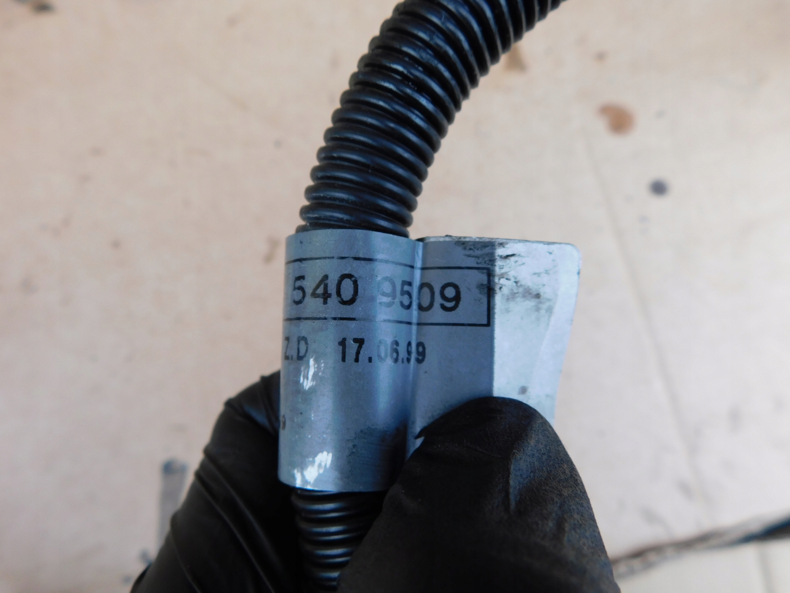 Mercedes Sprinter 2.2 CDI kabel plusowy rozrusznika A9015409509