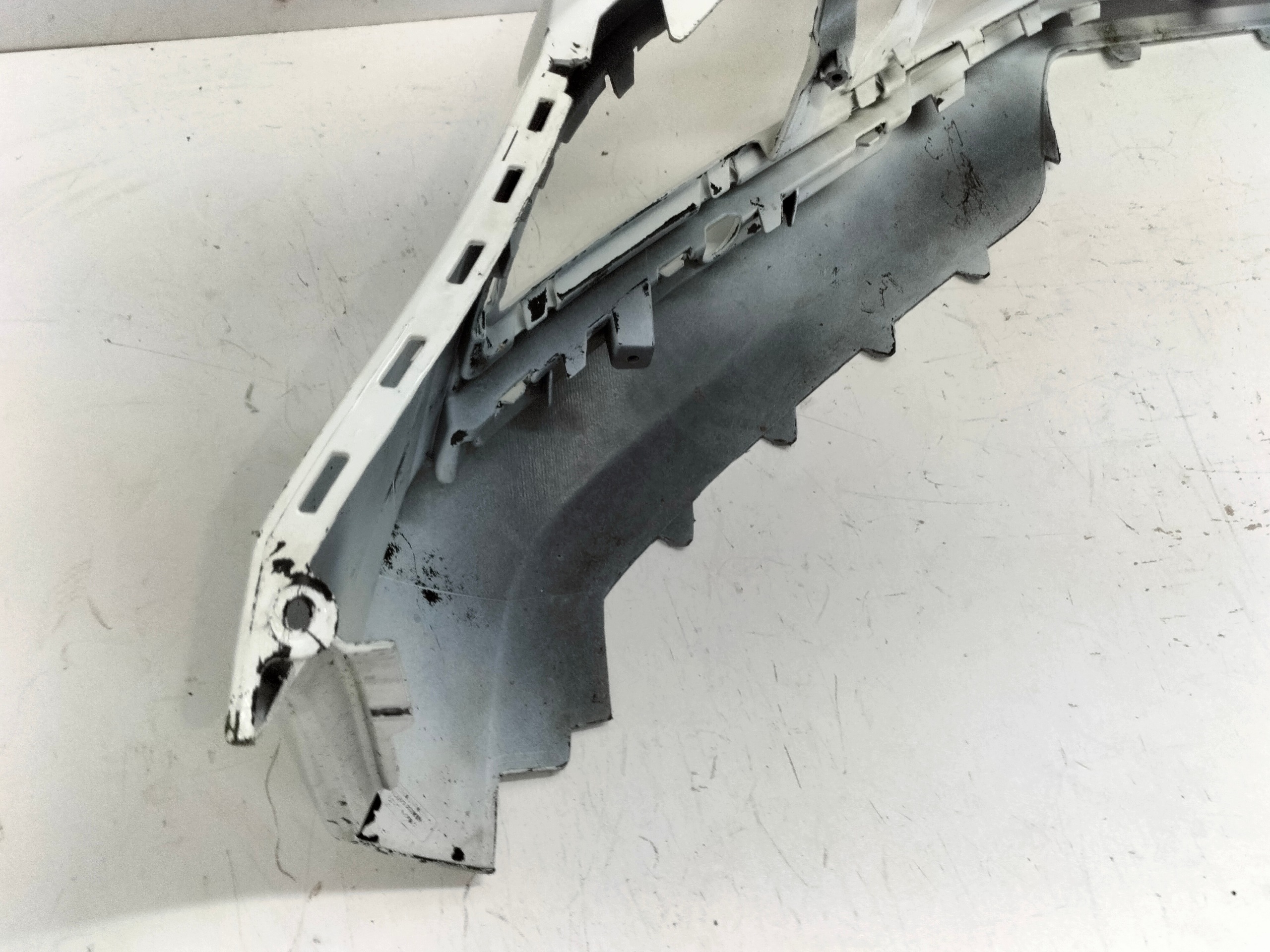 Frontstoßstange vorne VW JETTA 4 IV 5C6 LIFT 15