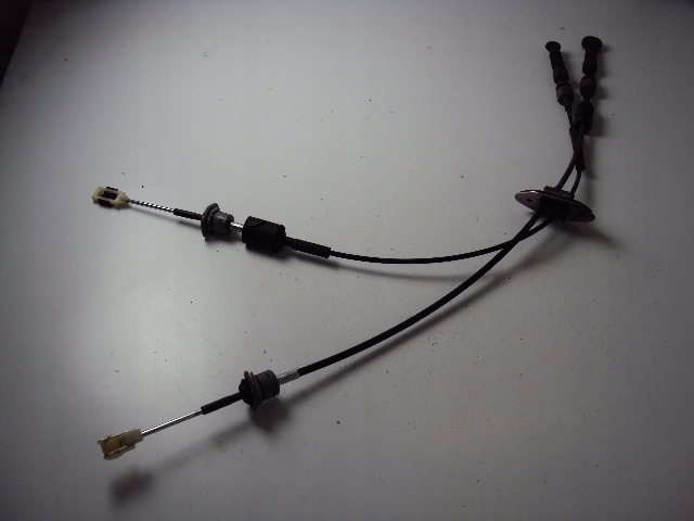 ТРОСЫ ПЕРЕДАЧ KIA SPORTAGE III FL 14-