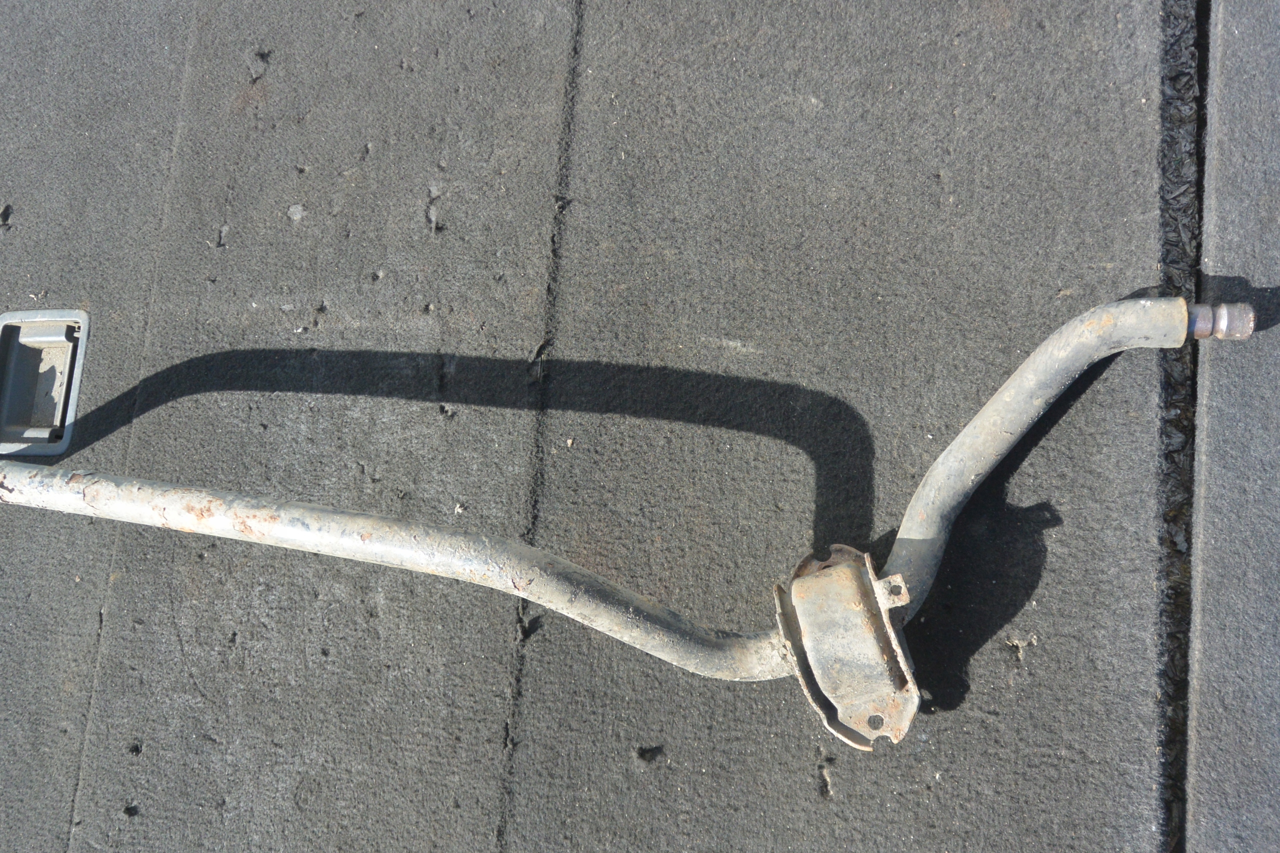 stabilizer rod front MERCEDES E-KLASA W210