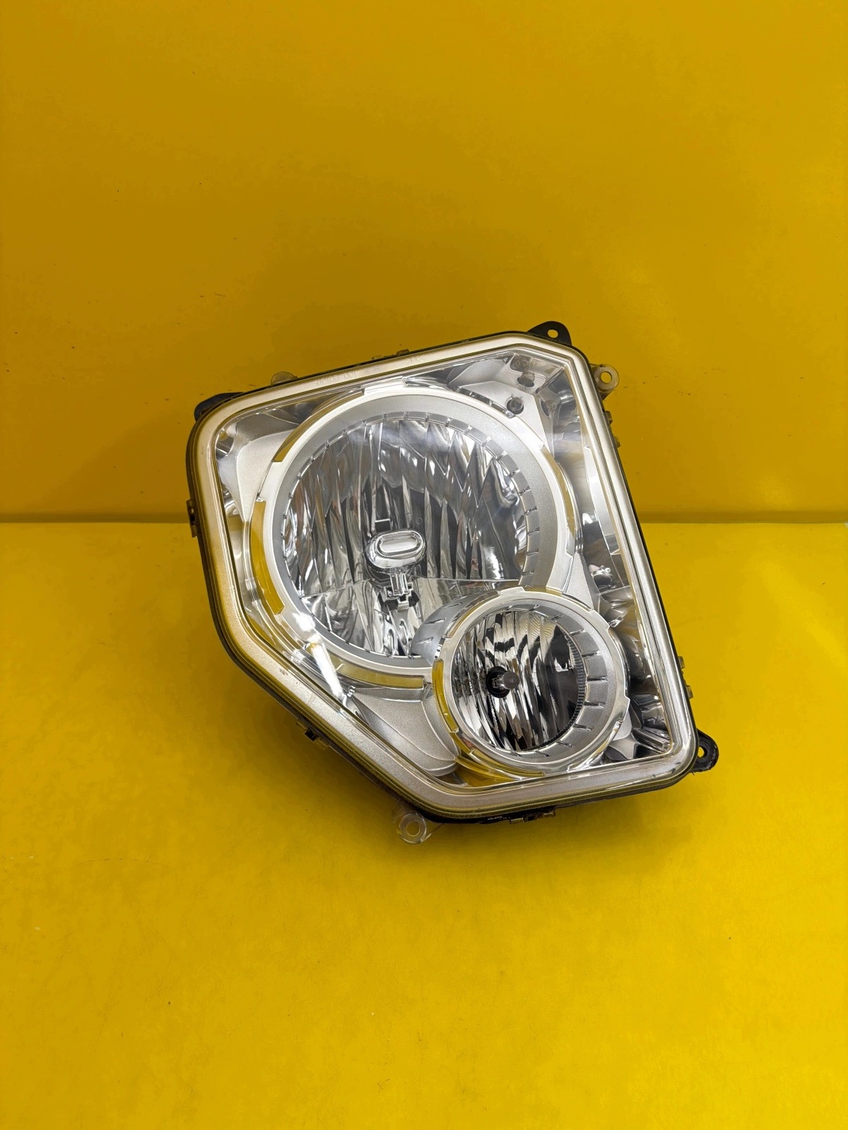 light right front Jeep Liberty Cherokee KK 2007-2012