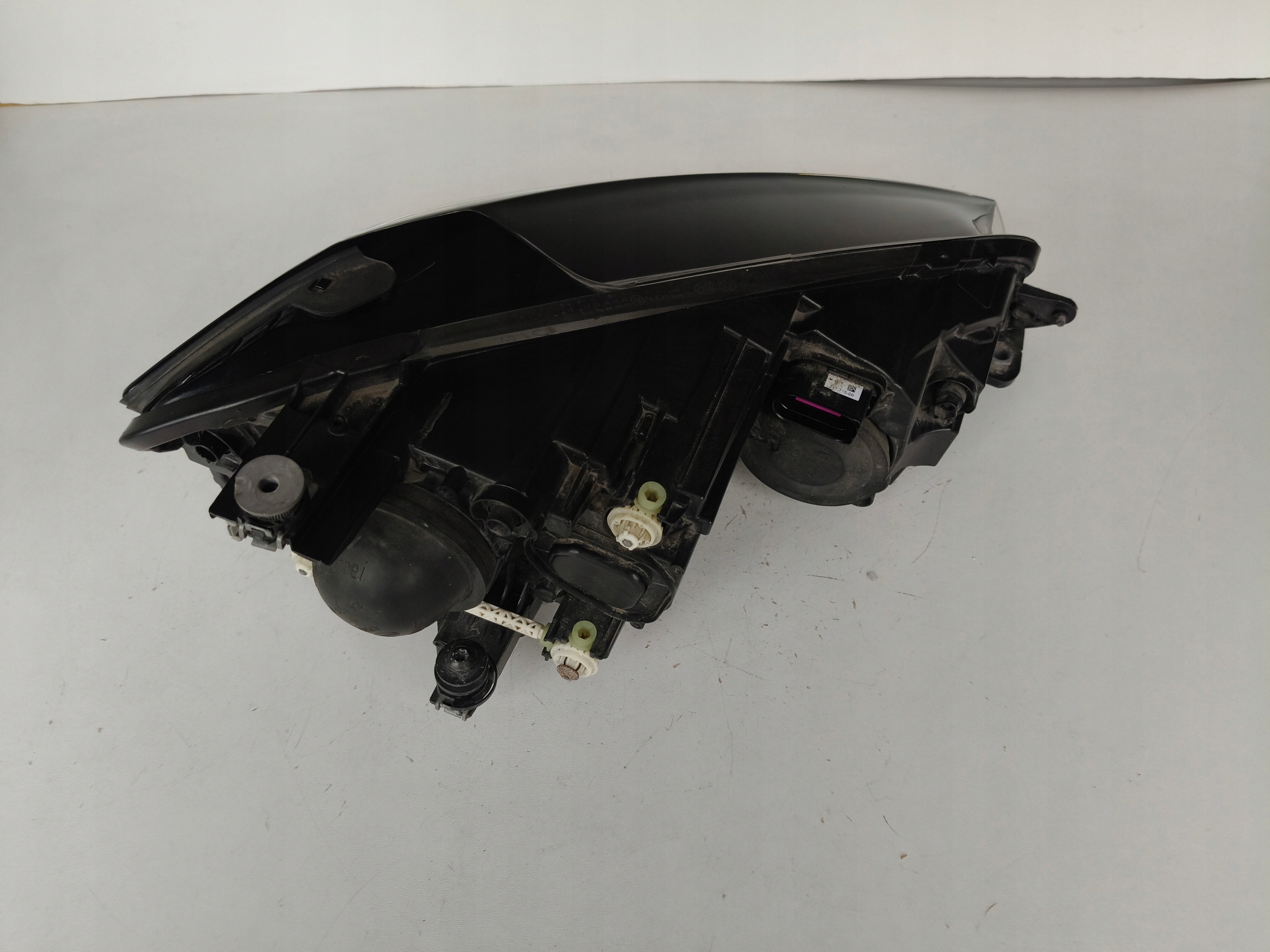 light left REFLEKTOR OPEL ASTRA VI L 22- FULL LED