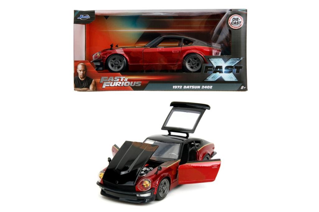 Fast & Furious Datsun 1972 (F10) model 1:24