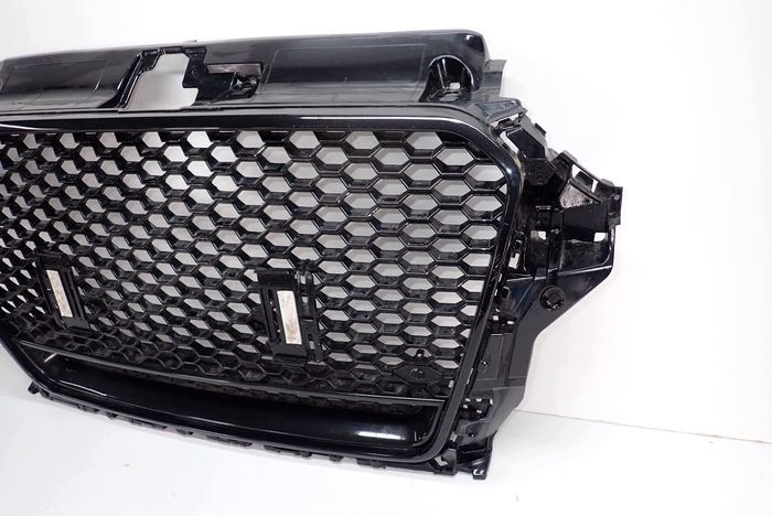 AUDI A3 Berline 12-16 Grille Remplacement