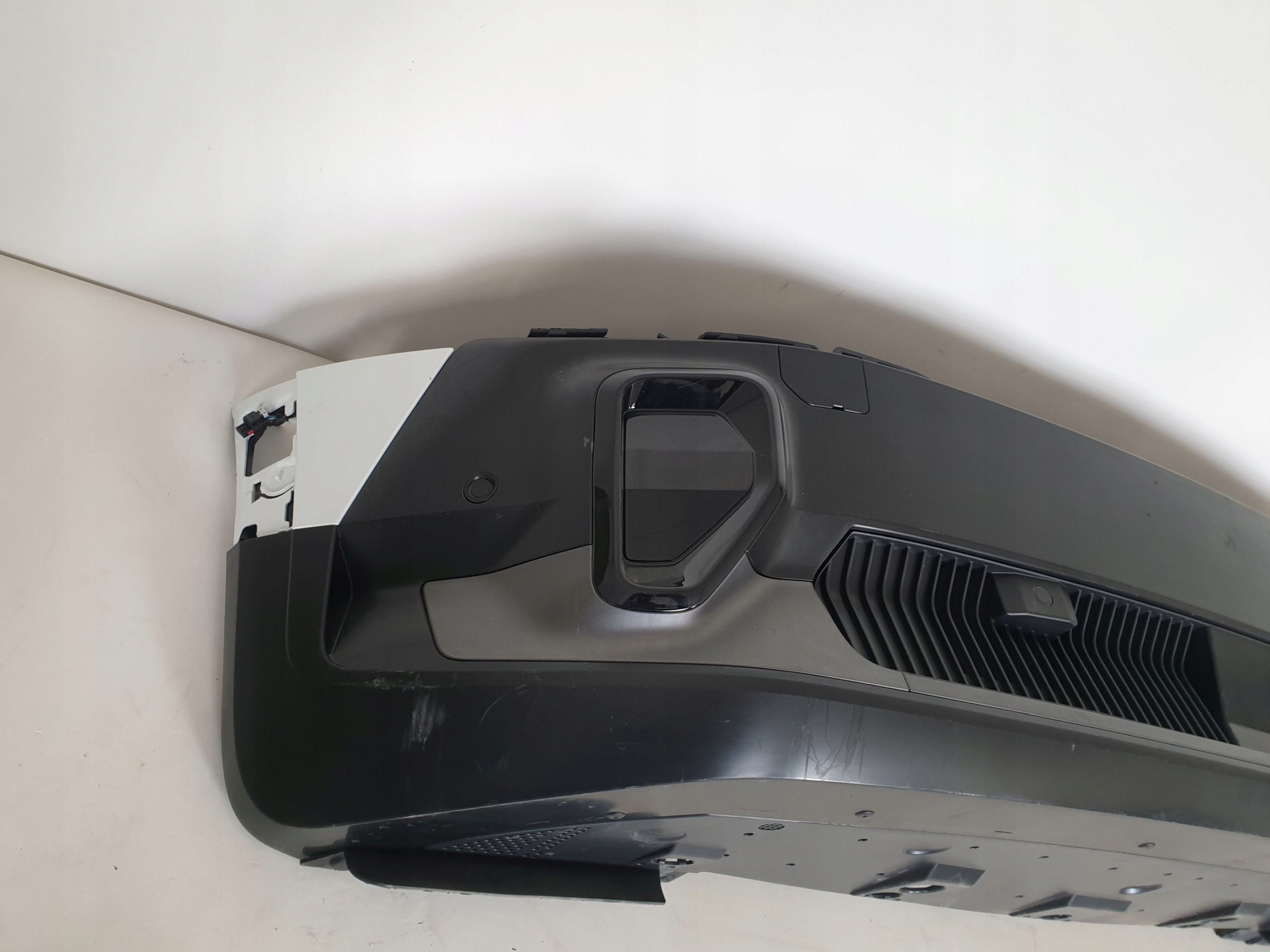 RENAULT 4 IV E-TECH 25-> bumper front front PDC RADAR cover 620269461R