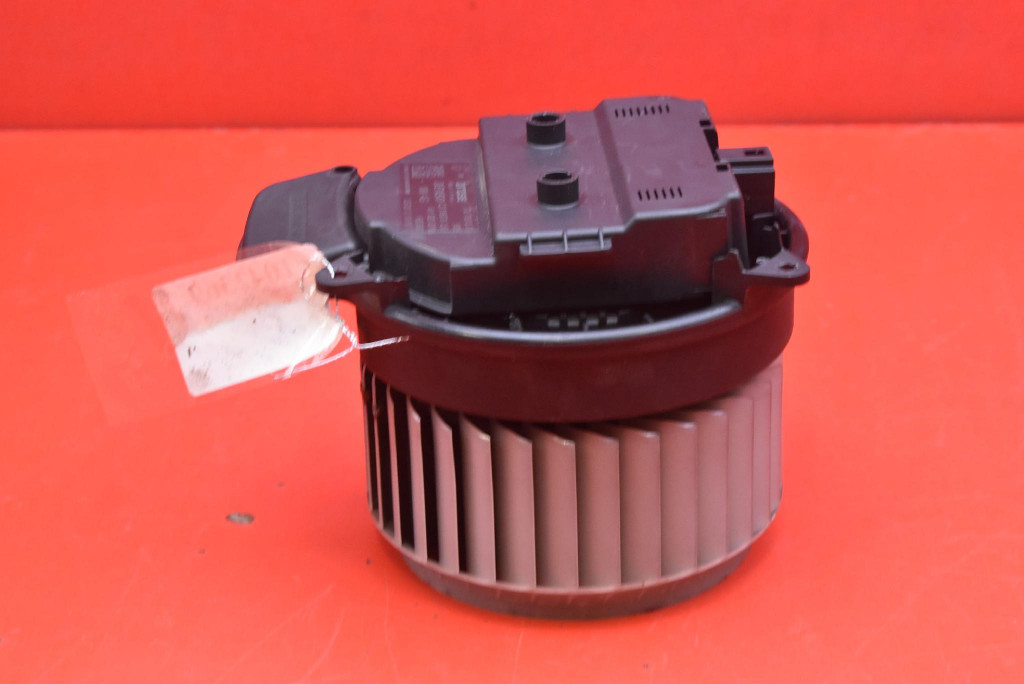 DMUCHAWA Lüfter des lüfters EU 4H1820021B AUDI A6 C7 10-14
