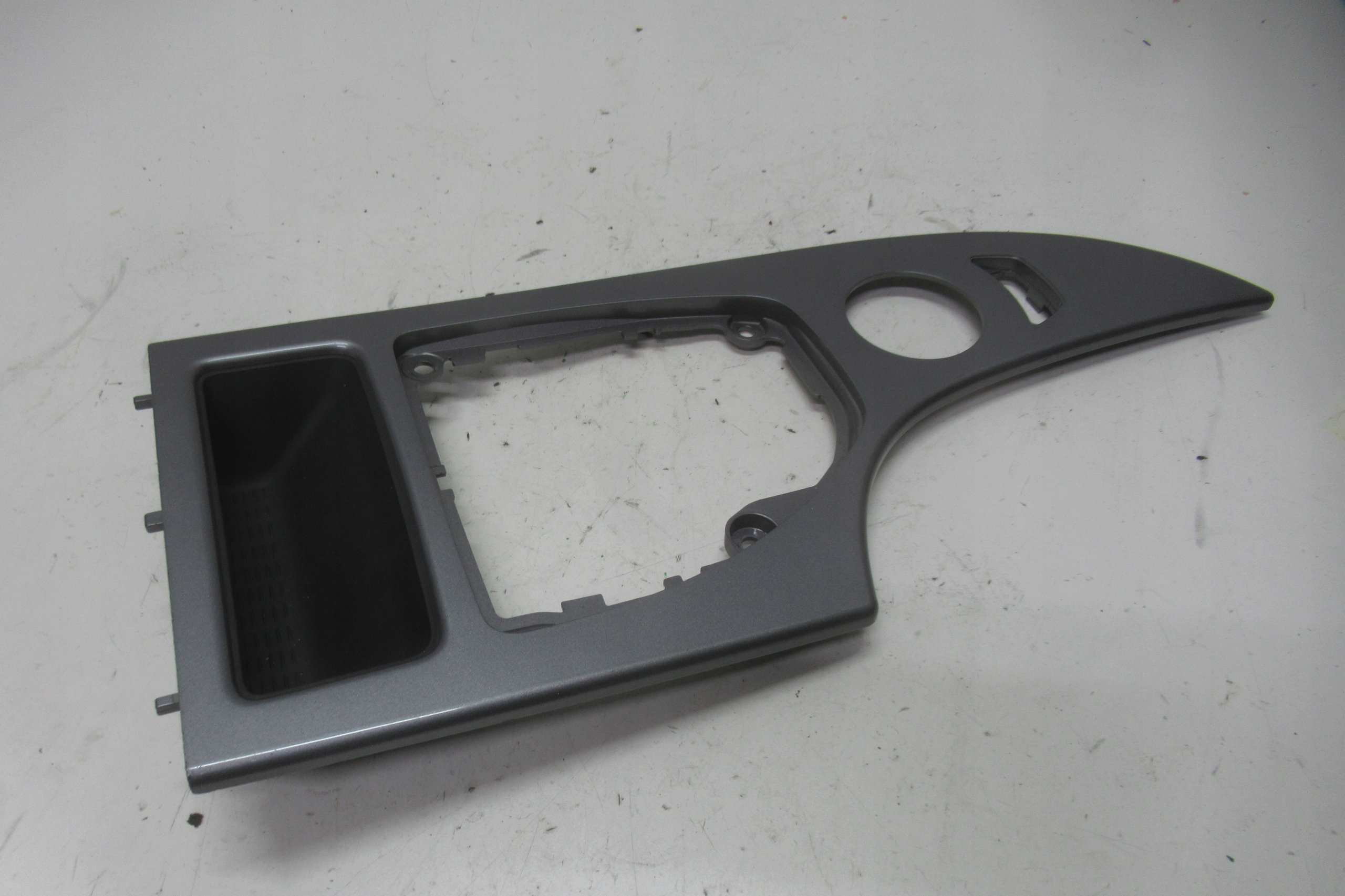 BMW E60 E61 07R frame cover TUNELU SRODKOWEGO 6988994