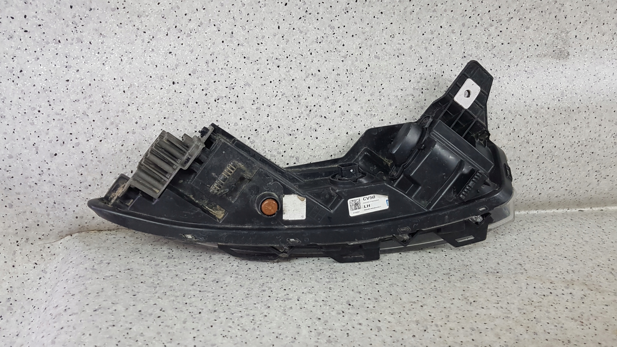 HYUNDAI BAYON 2021 - left light DRL LED 2592