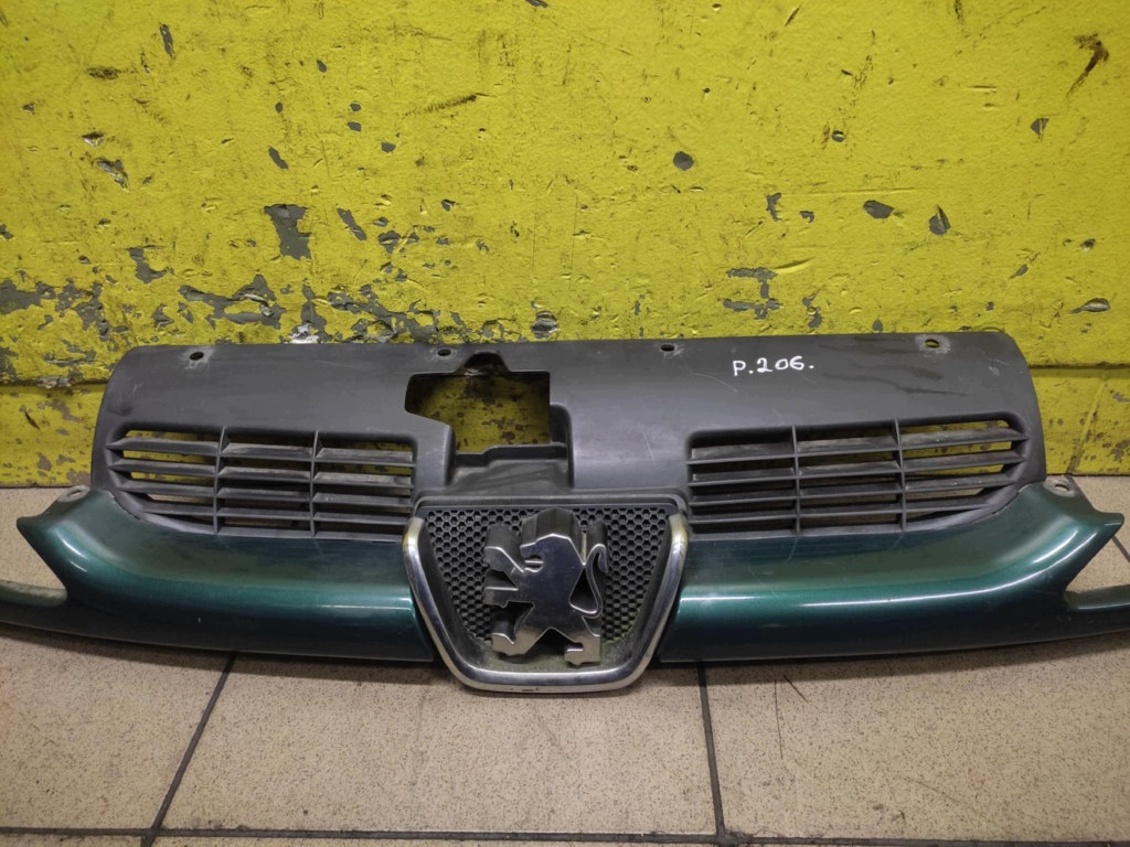 PEUGEOT 206 grille 9628934280
