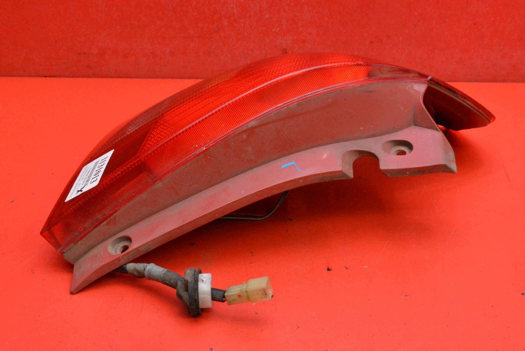 light left rear part rear P4476L SUZUKI SWIFT 4 IV MK6 5D HB 04-10