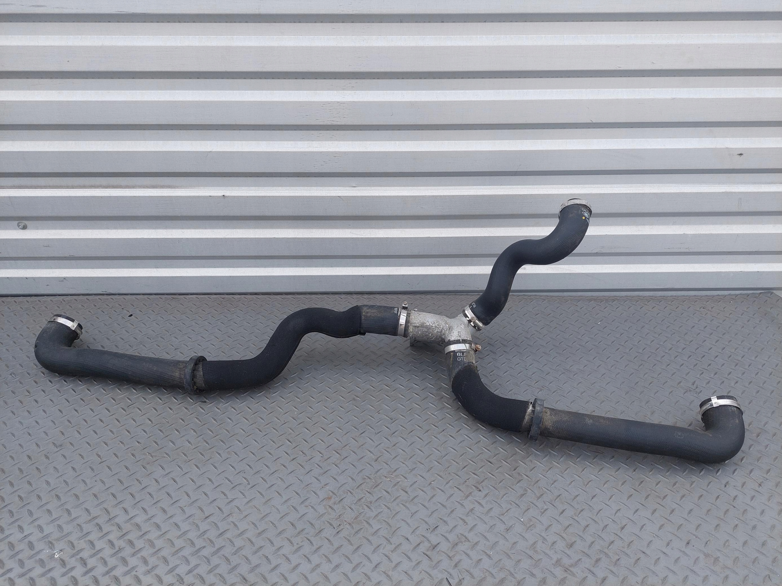 rohr intercooler Schlauch luft RANGE ROVER VOGUE L405 3.0 D