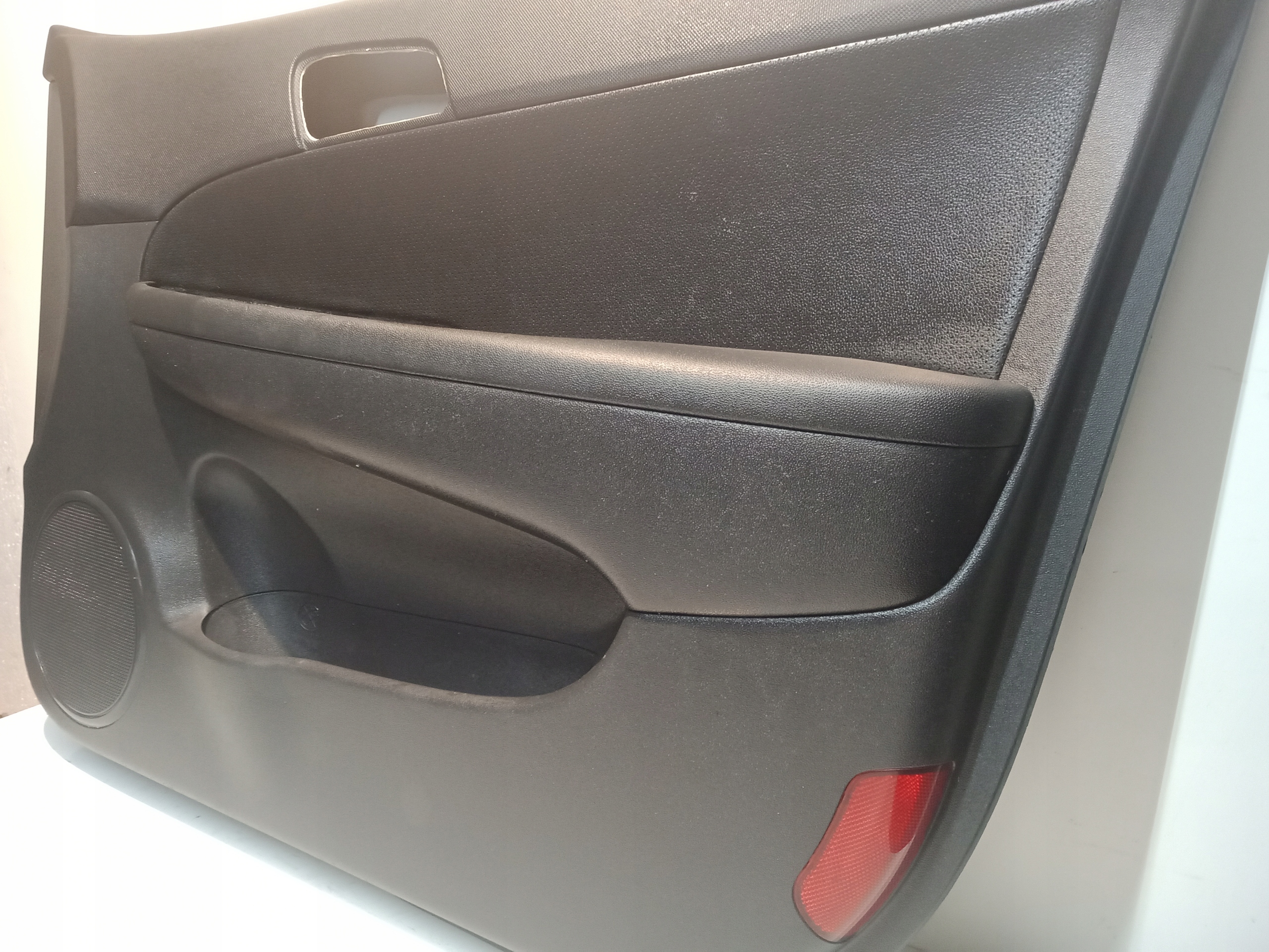 HYUNDAI I30 side upholstery door right front 11R
