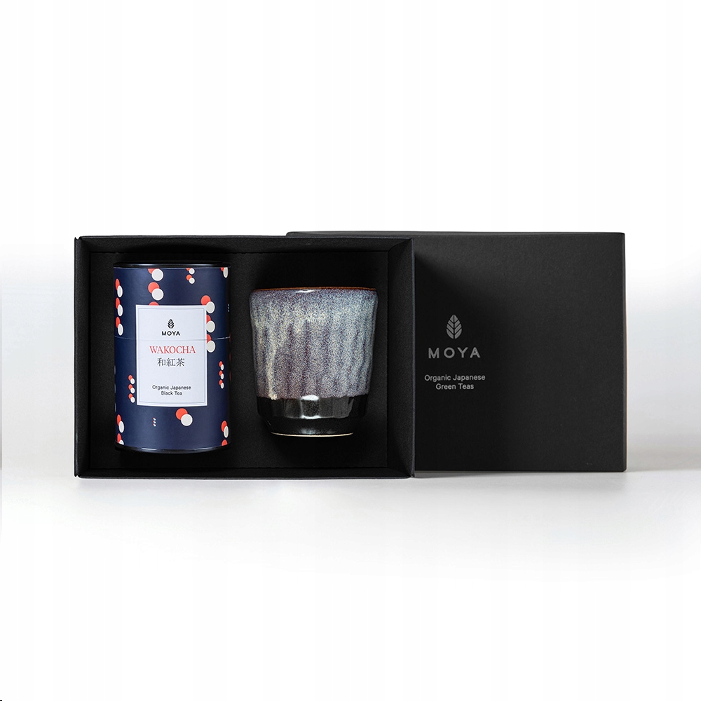 Zestaw prezentowy organiczna czarna herbata Moya Wakocha i kubek Murasaki