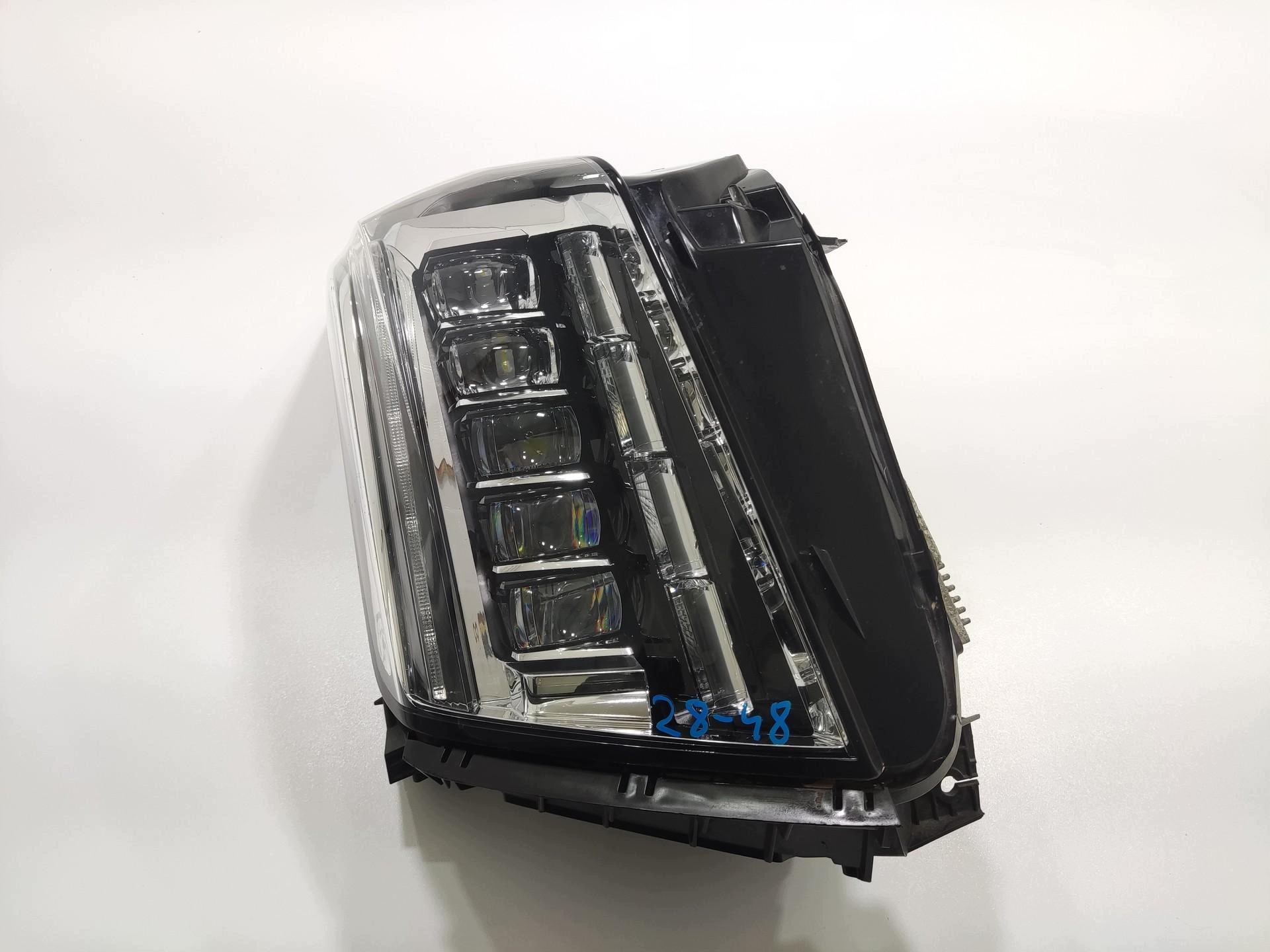 light right front FULL LED CADILLAC ESCALADE IV 2014-2020 23304389 EUROPA