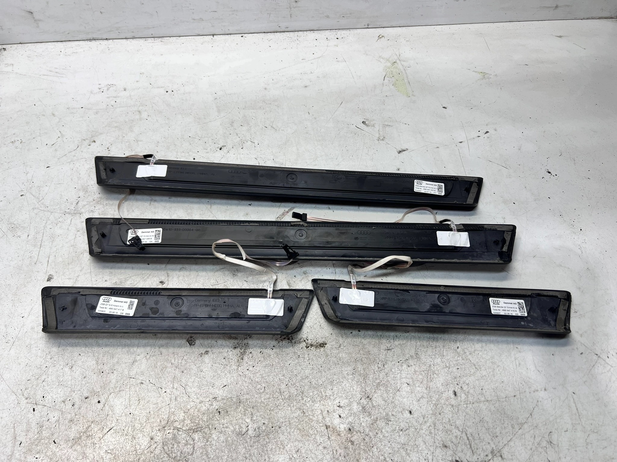 moulding threshold inner AUDI Q7 4M KOMPLET SLINE