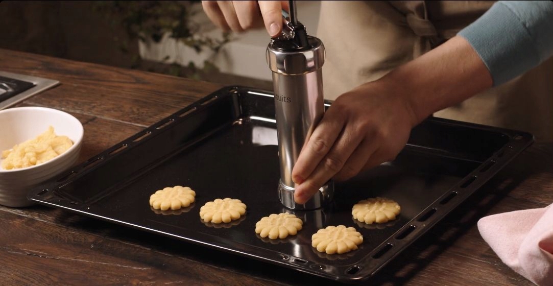 Włoska marcato ręczna MASZYNKA do robienia CIASTEK CLASSIC SREBRNA Kod producenta BICLSARG