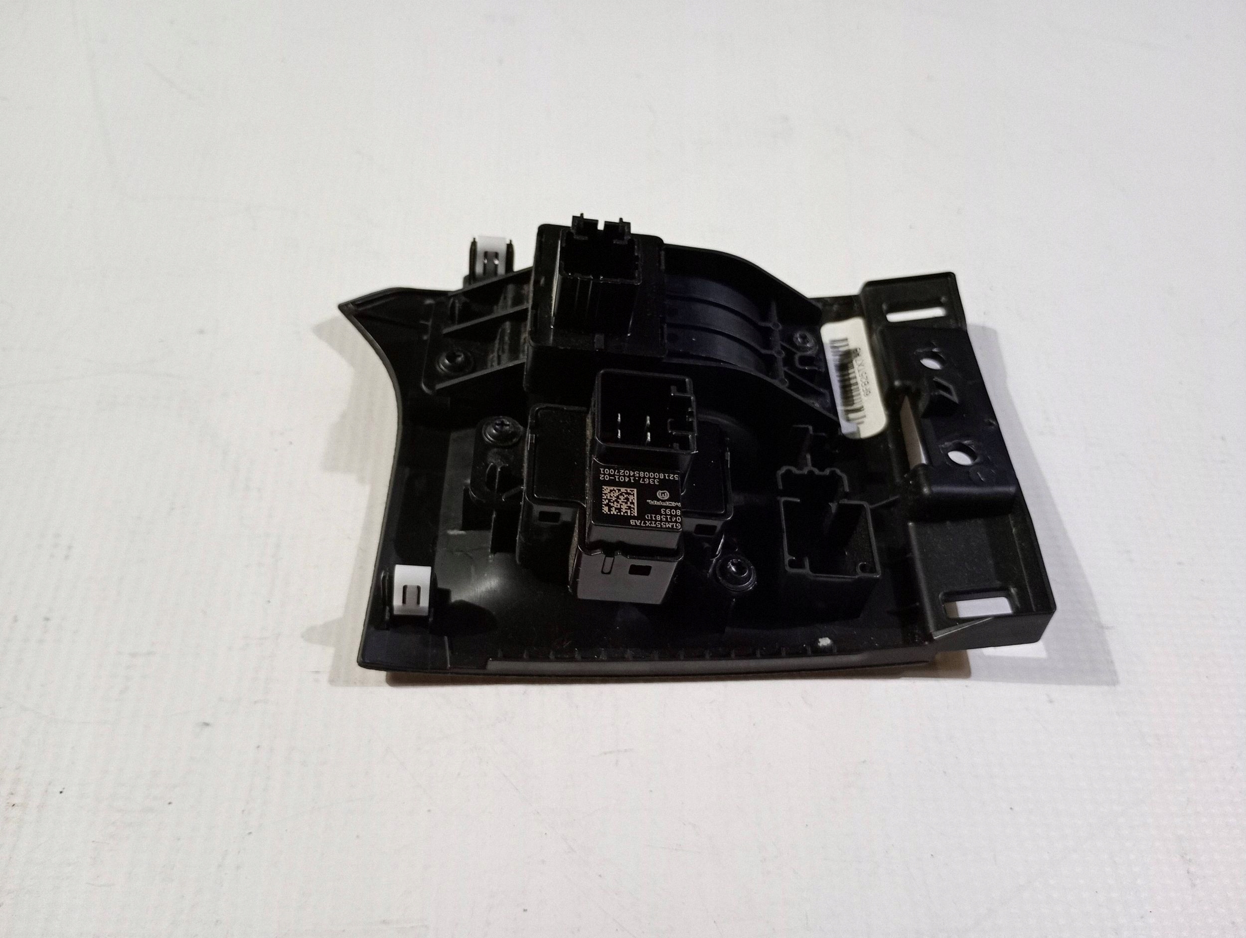 button switch guzik electric brake Dodge RAM 1500 2019
