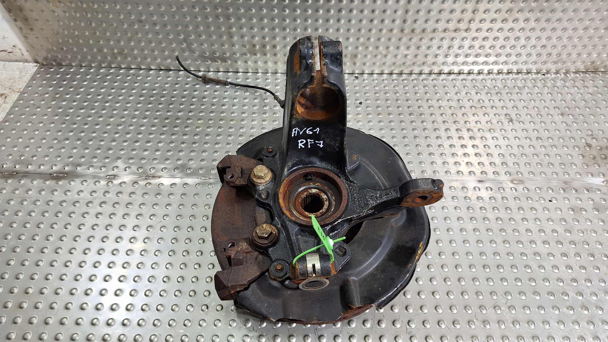 swing right front AV61-3K170-DAC FORD FOCUS MK3 C-MAX MK2