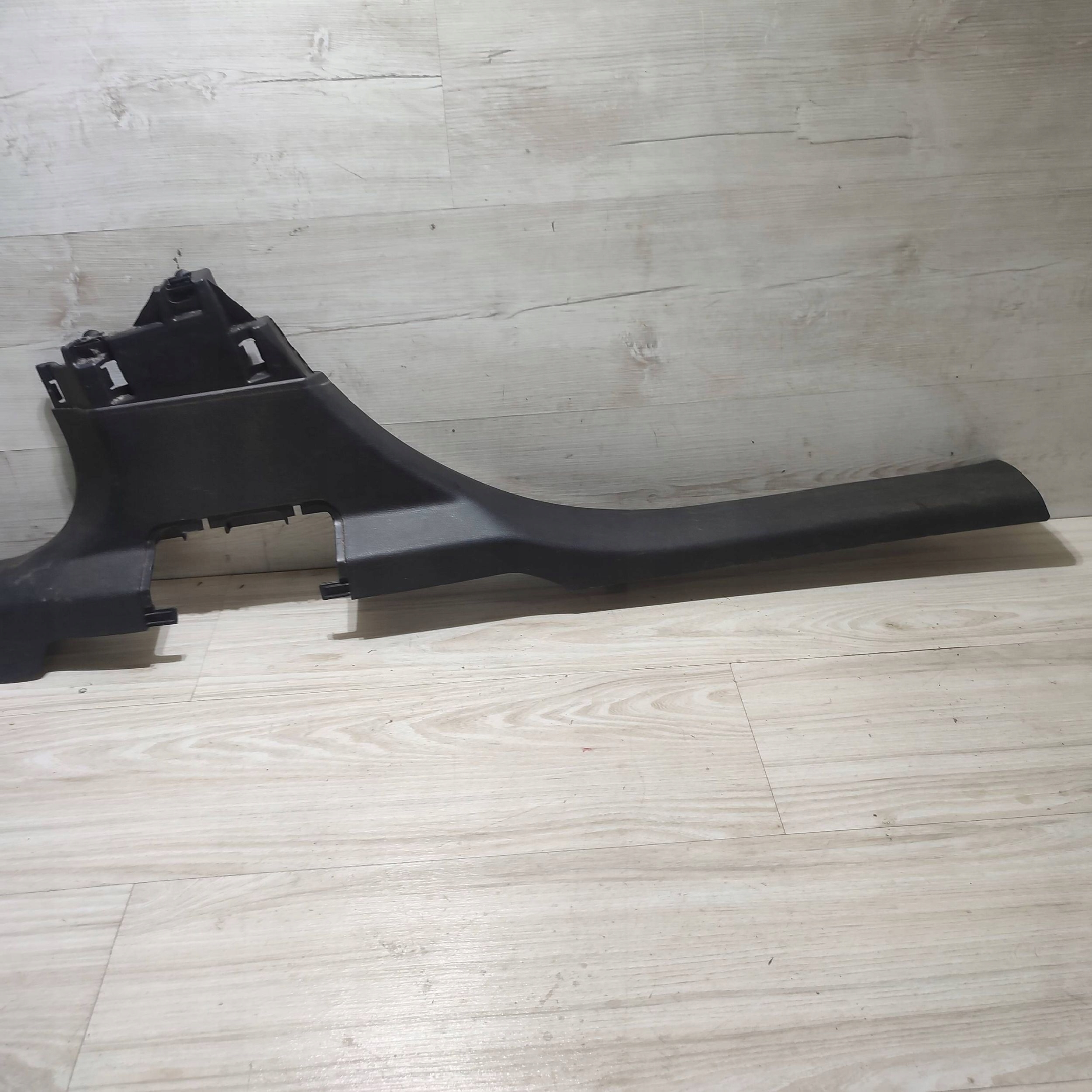 cap progowej front left Peugeot Rifter 9816396477