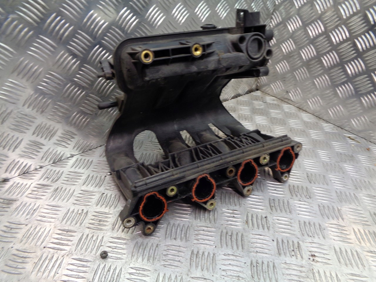 коллектор Впускный MERCEDES в 168 1.4