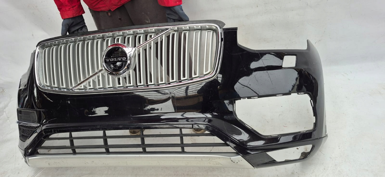 VOLVO XC90 II 15- bumper front front grill SPR 31690641