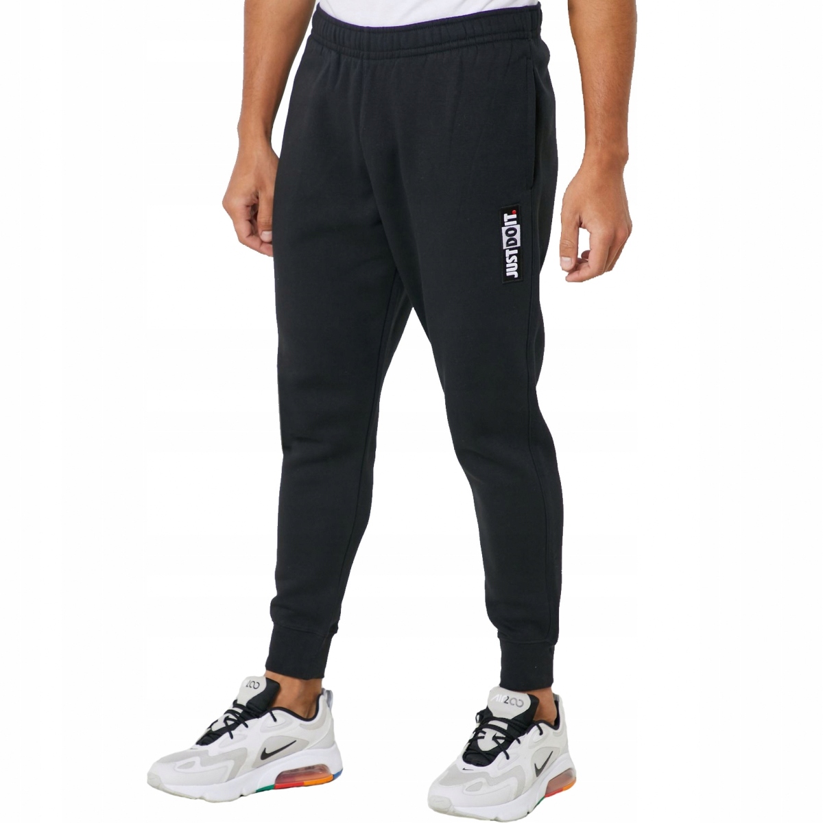 

Nike spodnie dresowe czarne Just Do It CJ4778 XL