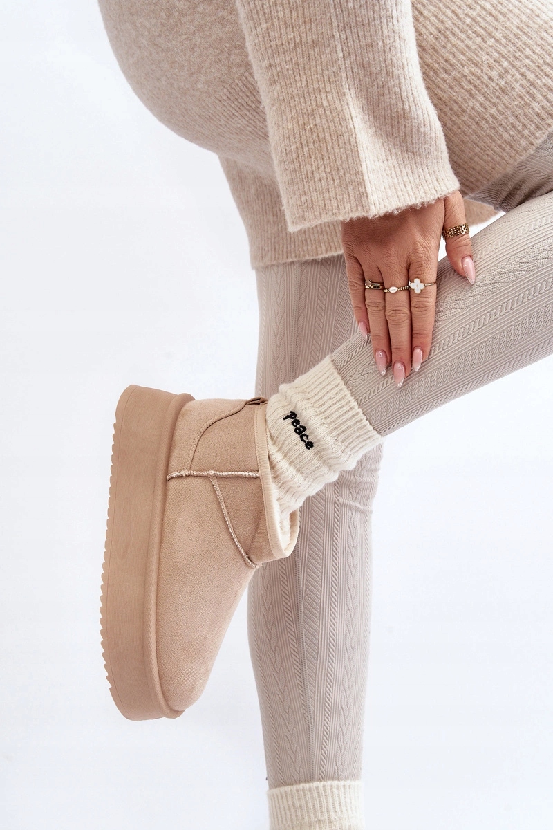 ŚNIEGOWCE DAMSKIE NA GRUBEJ PODESZWIE BEŻOWE 39 Płeć kobieta