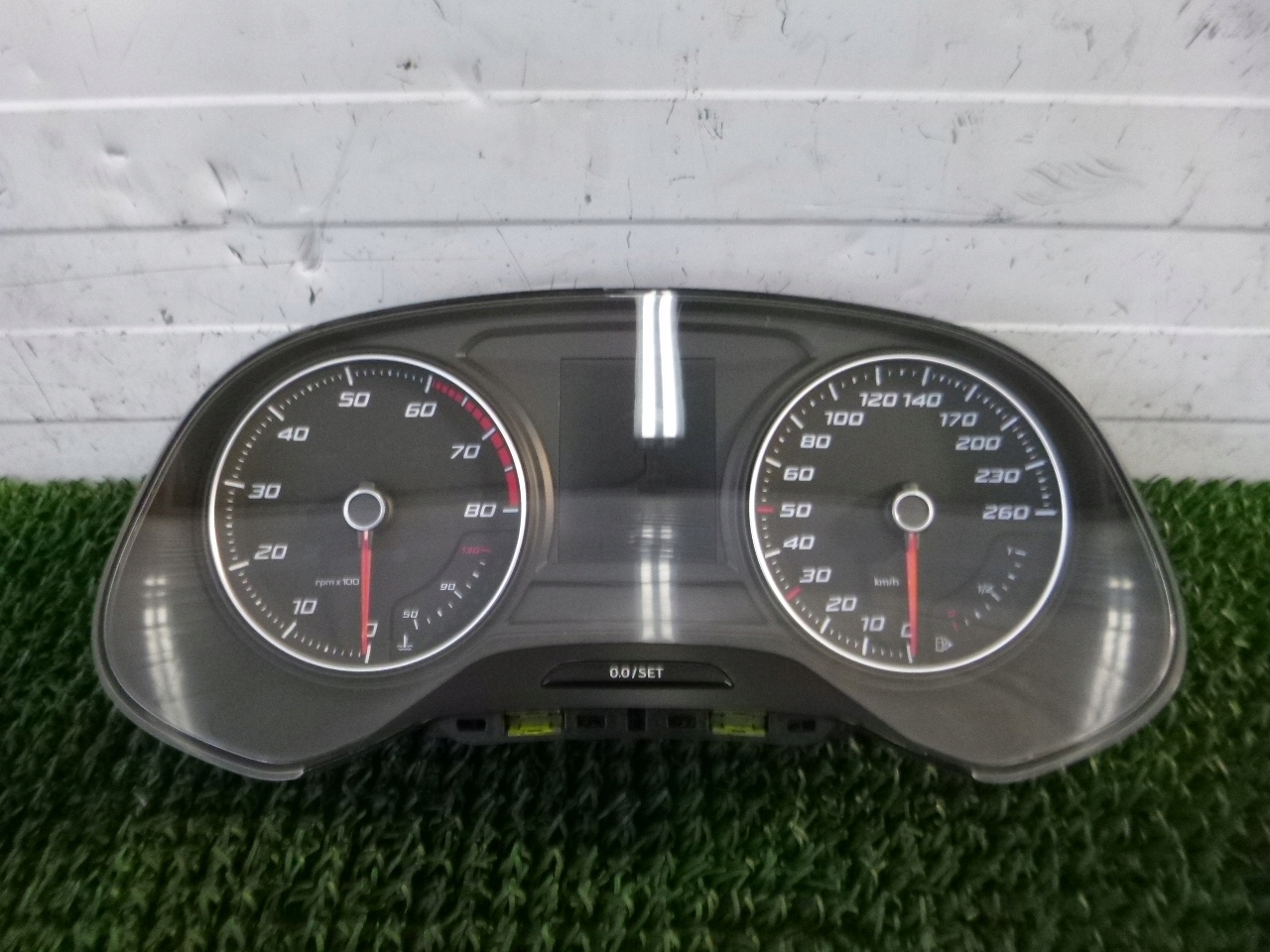 SEAT LEON III 1.8 TSI dials dials 5F0920750D EU