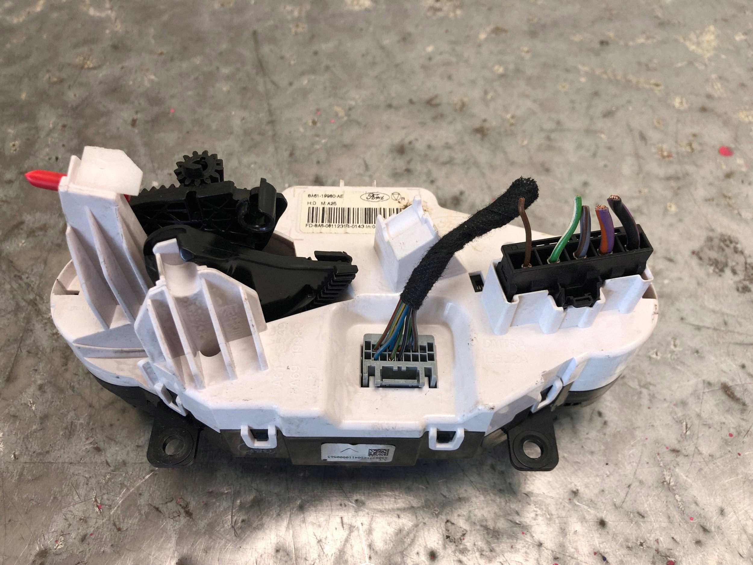 commande de climatisation FORD FIESTA MK7 8A61-19980-AE