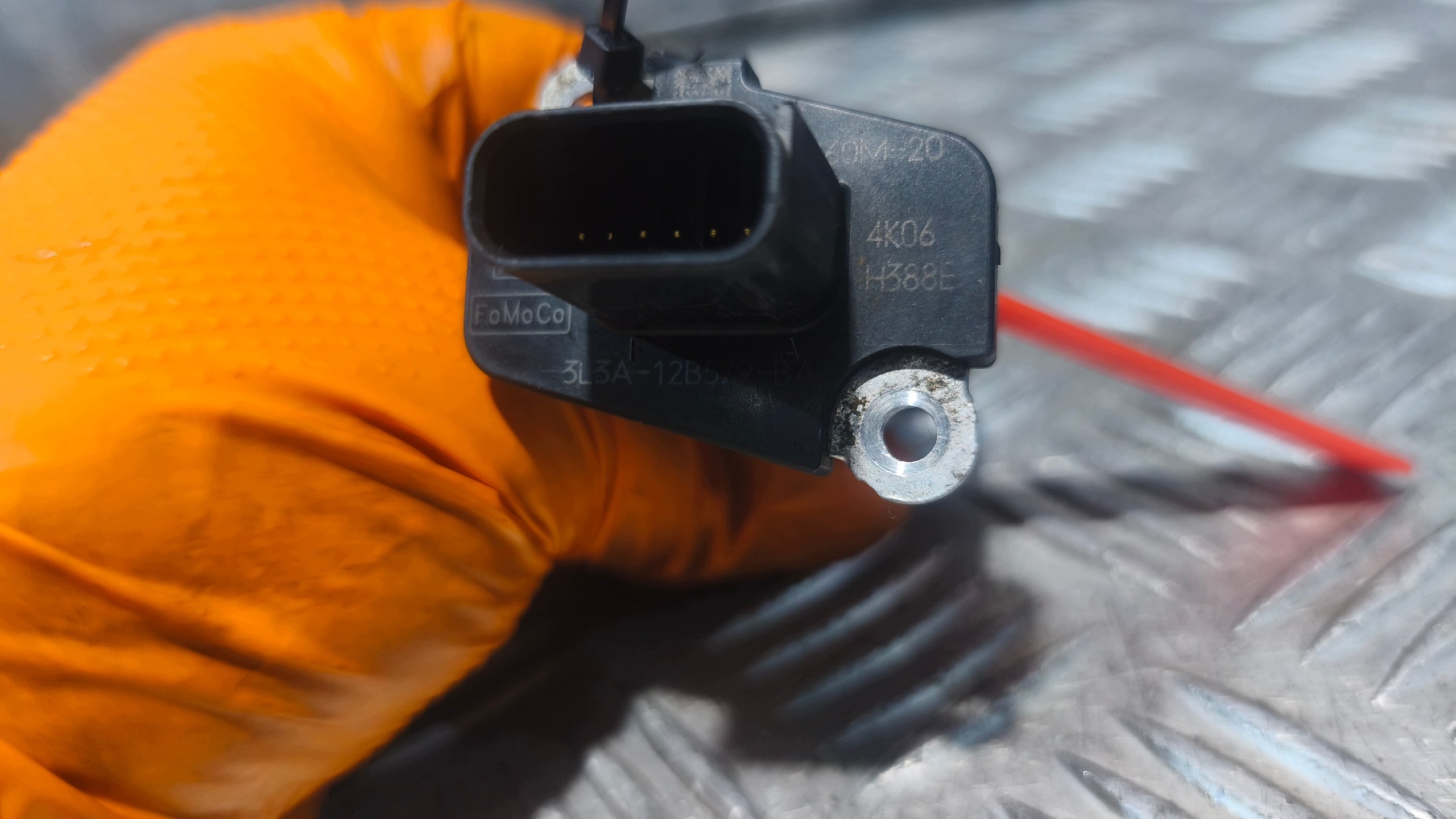 flow meter AFH60M-20 MAZDA TRIBUTE 2.3B 2005r